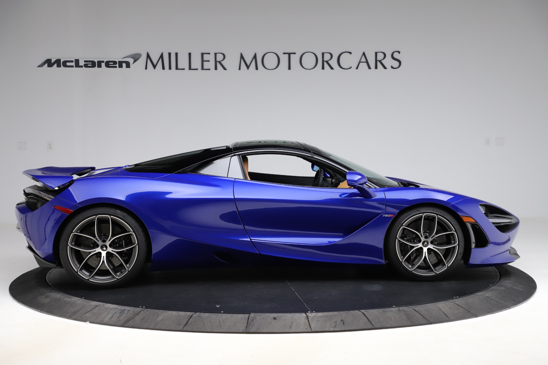 New 2020 McLaren 720S Spider Luxury | St. Petersburg, FL