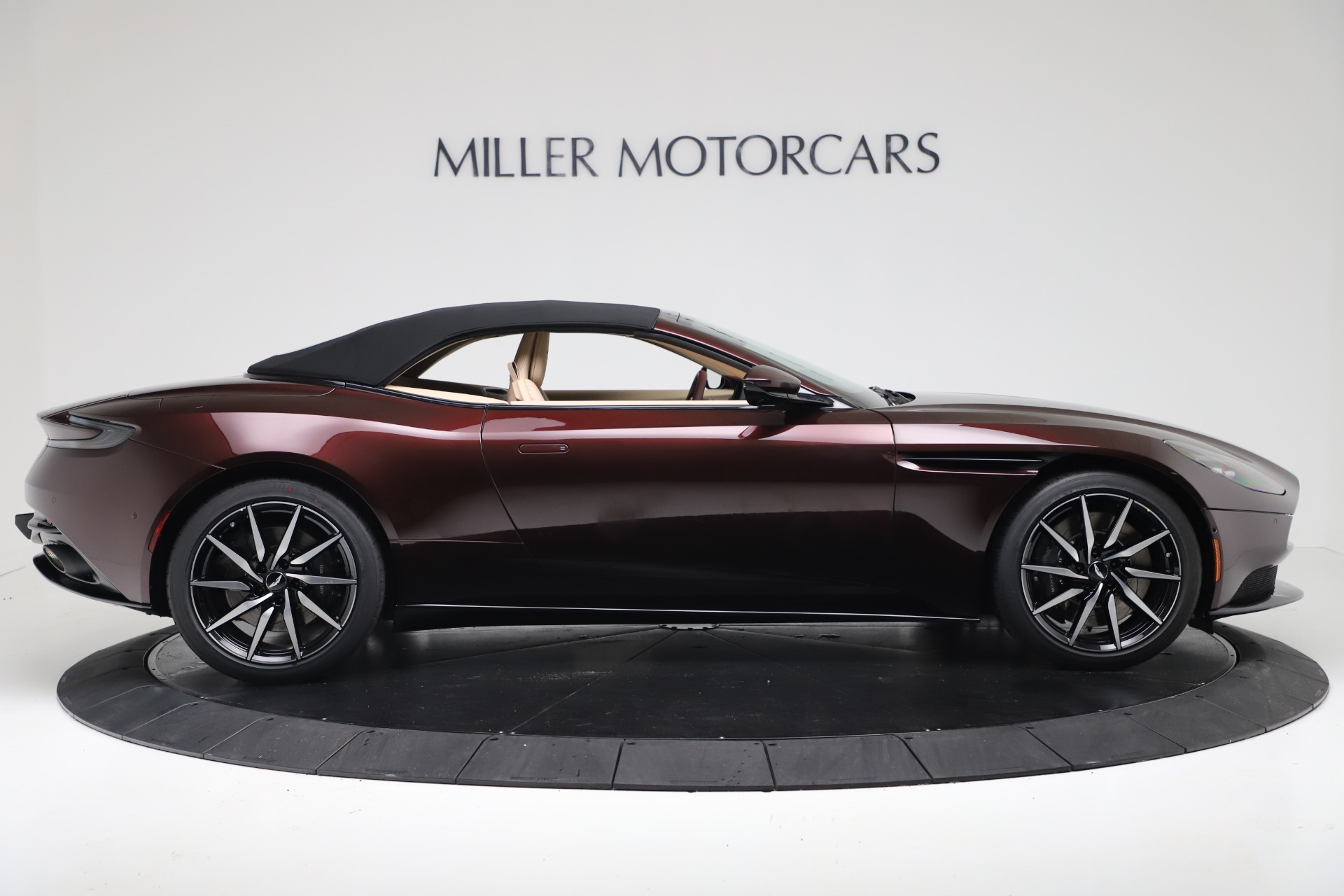 Used 2020 Aston Martin DB11 Volante Convertible | St. Petersburg, FL