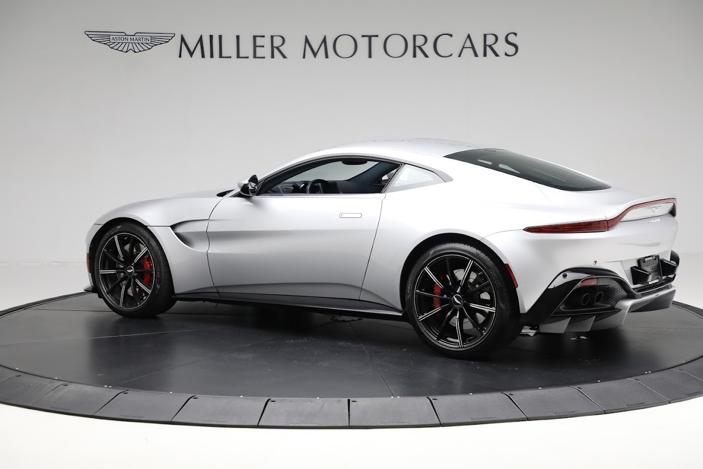 Used 2020 Aston Martin Vantage Coupe | St. Petersburg, FL