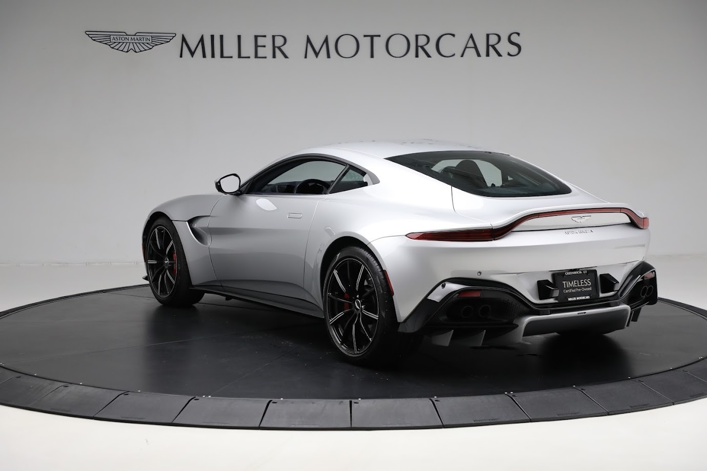 Used 2020 Aston Martin Vantage Coupe | St. Petersburg, FL