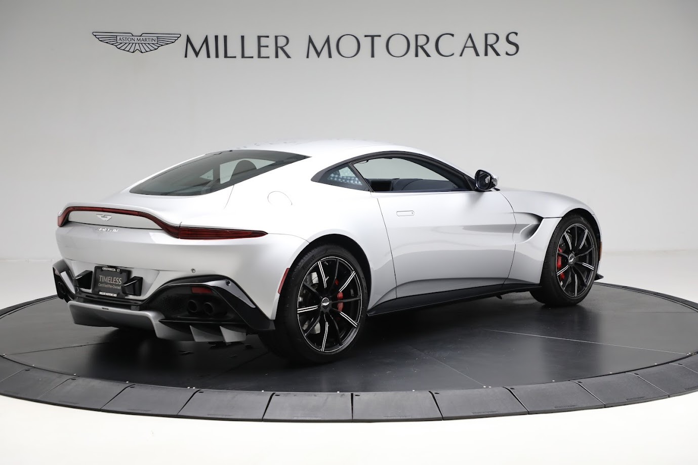 Used 2020 Aston Martin Vantage Coupe | St. Petersburg, FL