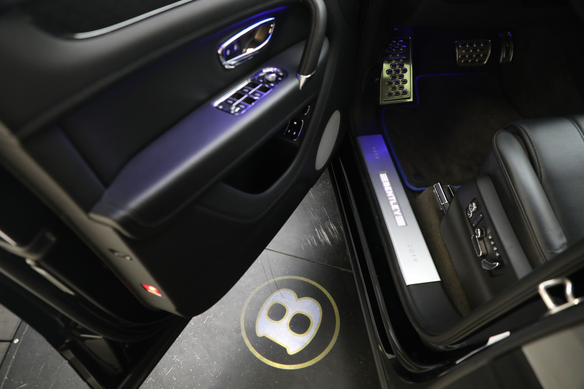 Used 2020 Bentley Bentayga V8 Design Series | St. Petersburg, FL