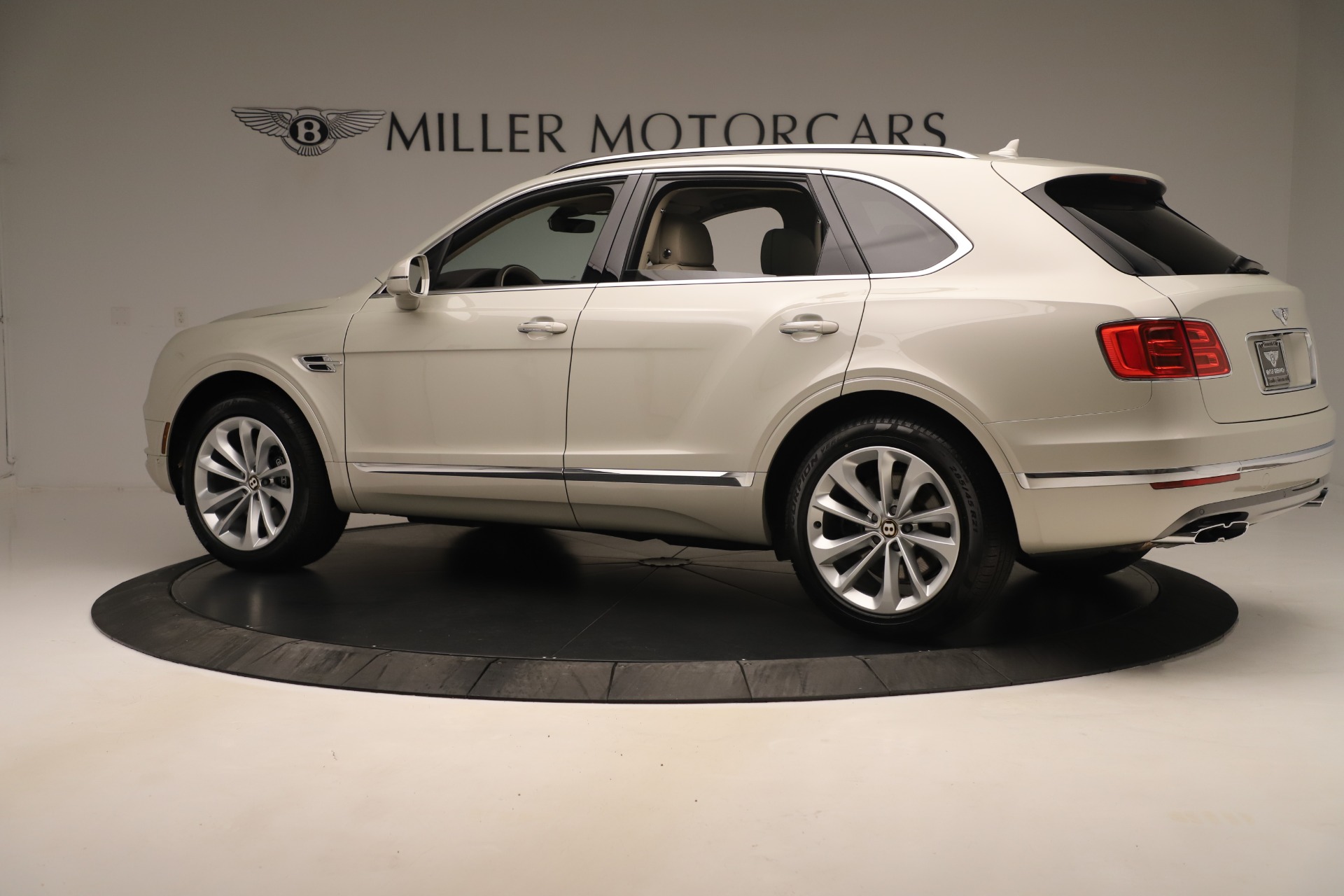 Used 2020 Bentley Bentayga V8 | St. Petersburg, FL