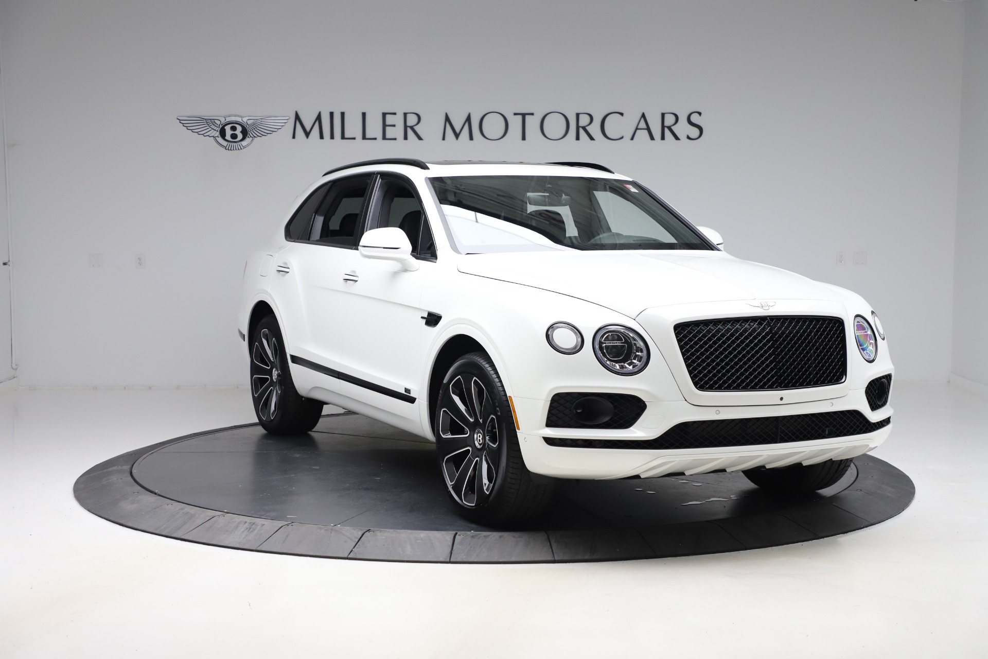 New 2020 Bentley Bentayga V8 Design Series | St. Petersburg, FL