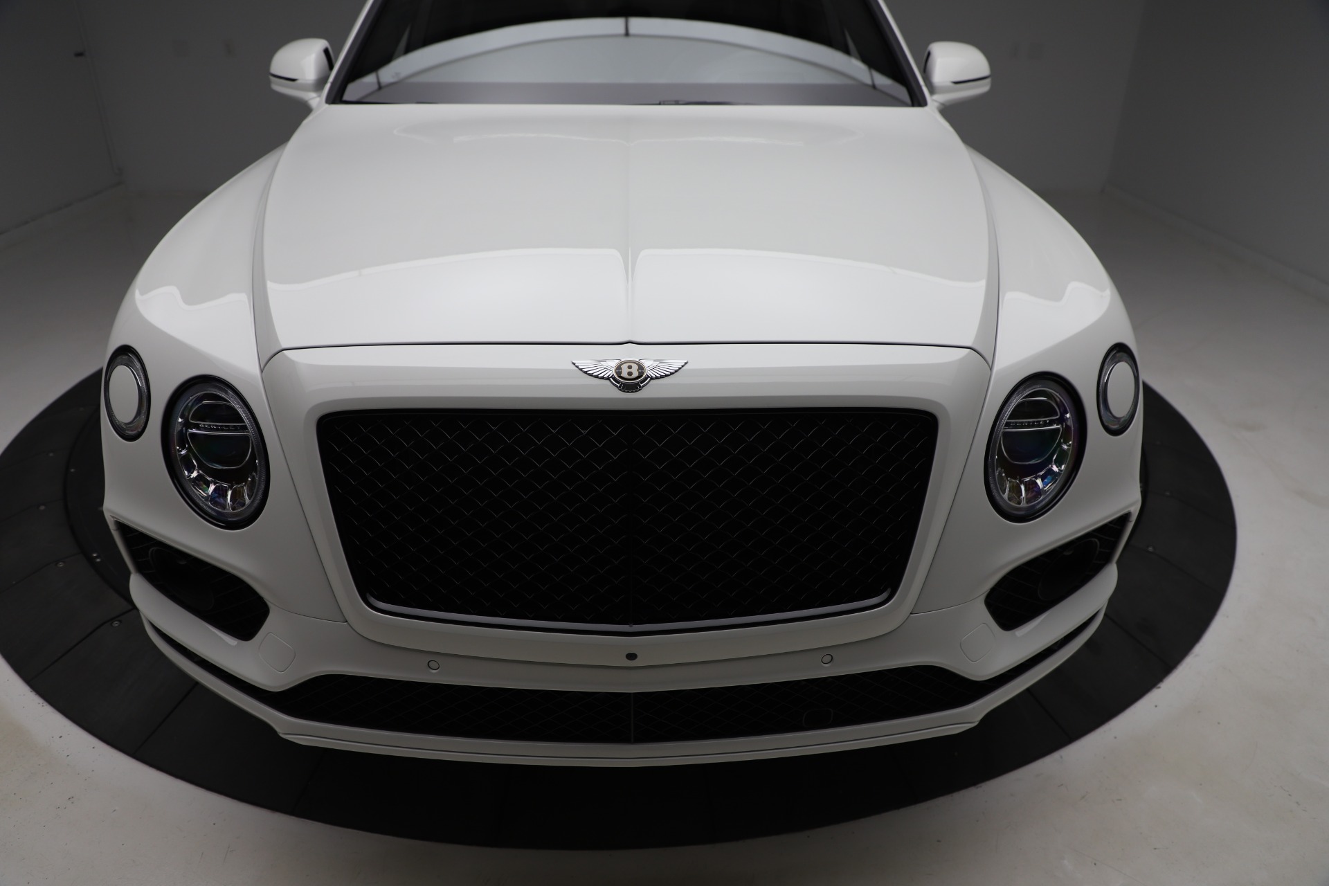 New 2020 Bentley Bentayga V8 Design Series | St. Petersburg, FL