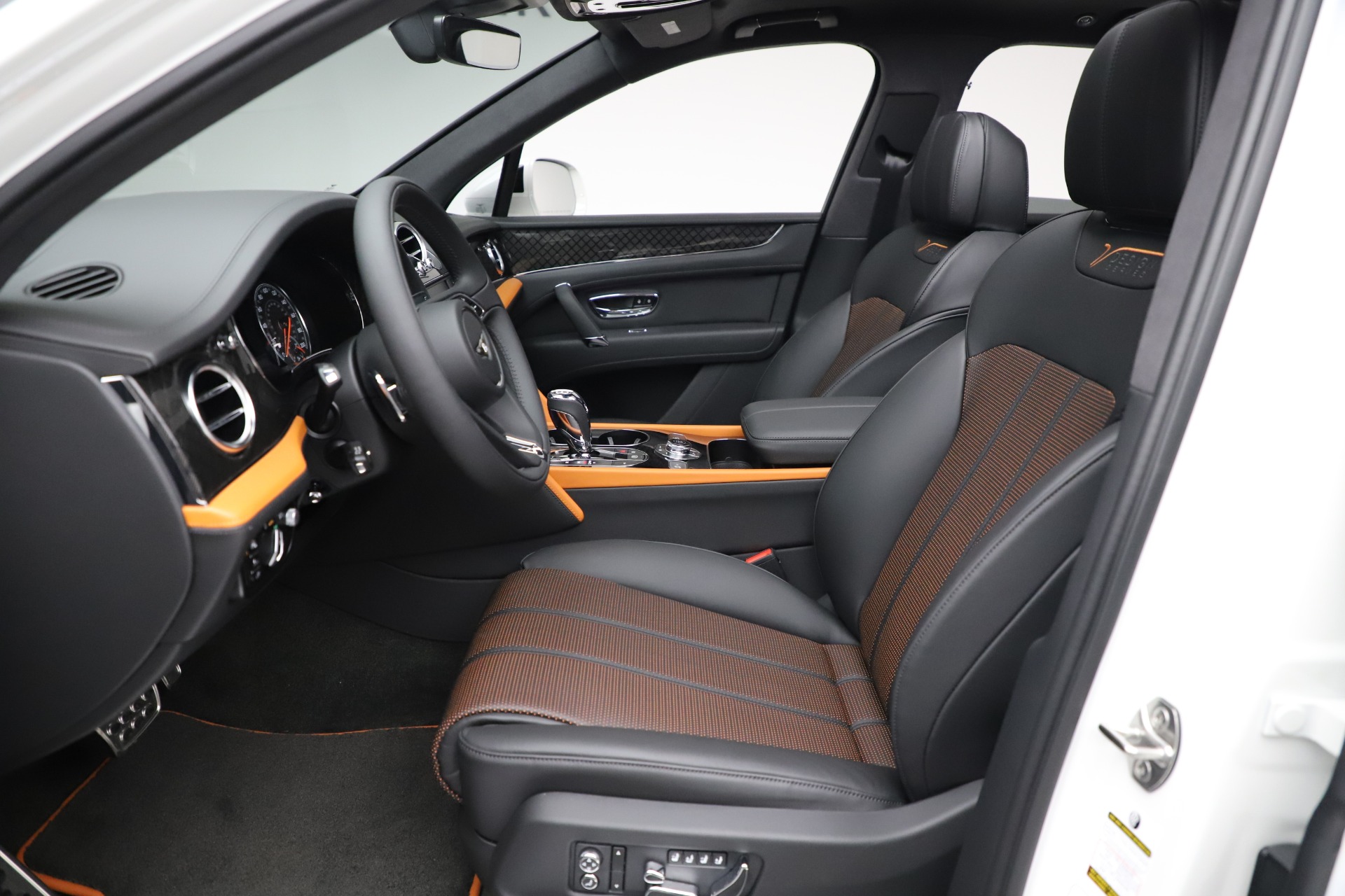 New 2020 Bentley Bentayga V8 Design Series | St. Petersburg, FL