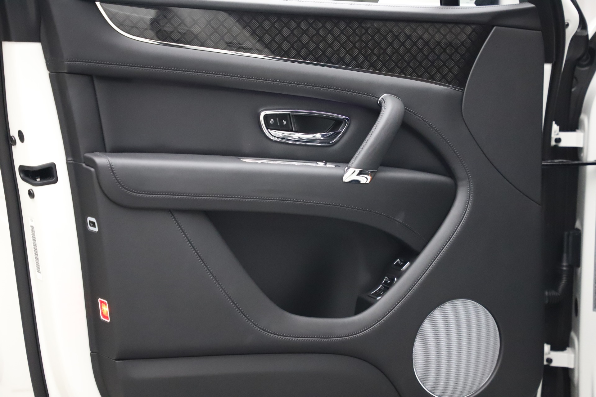 New 2020 Bentley Bentayga V8 Design Series | St. Petersburg, FL
