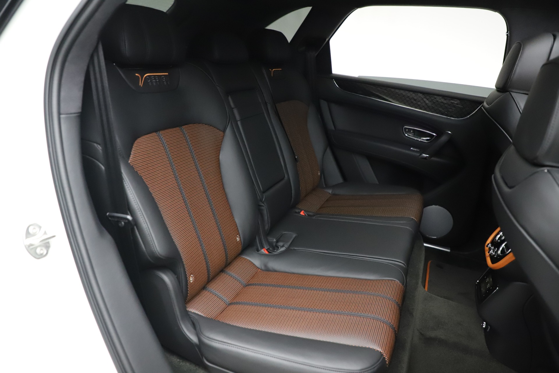 New 2020 Bentley Bentayga V8 Design Series | St. Petersburg, FL