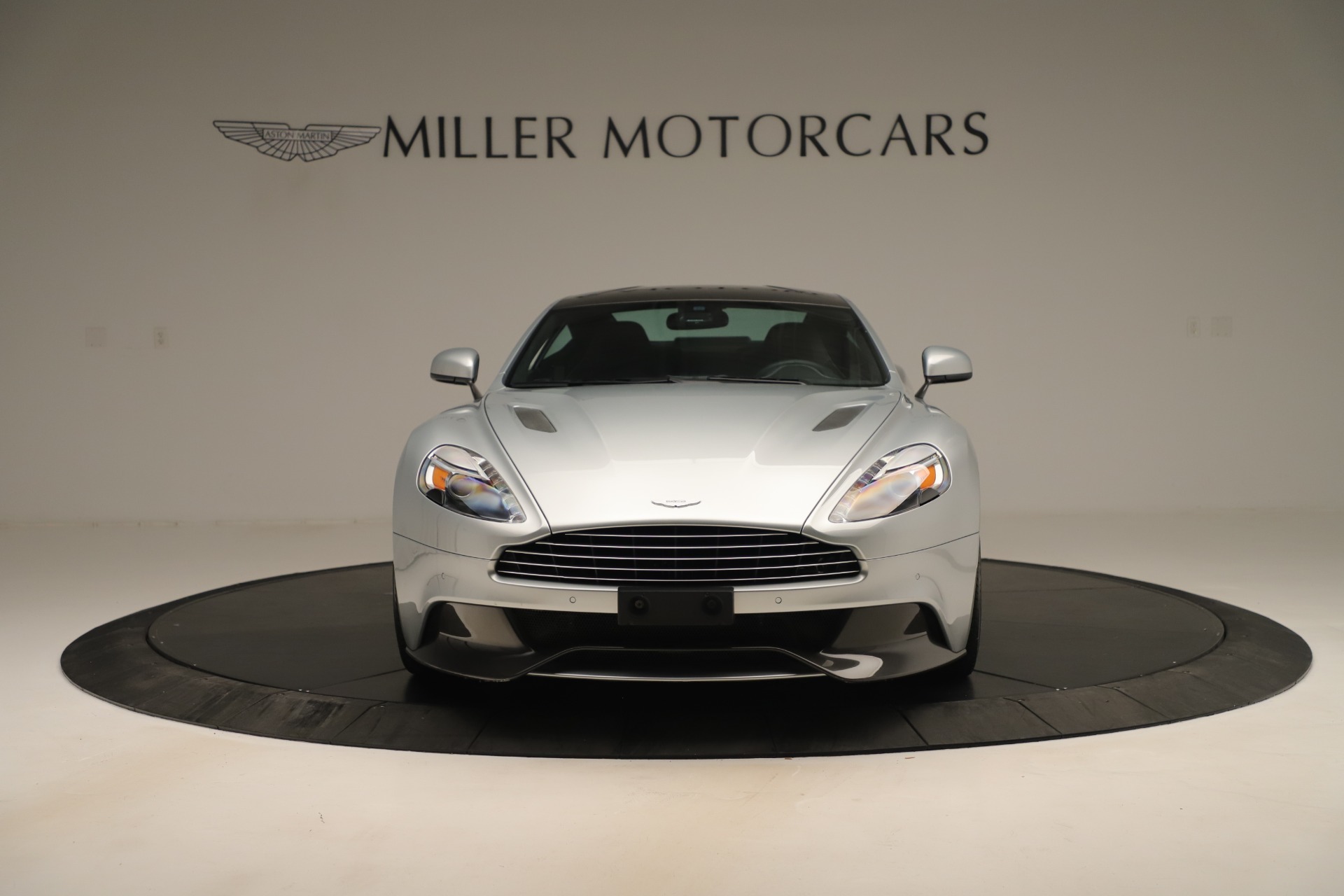 Used 2014 Aston Martin Vanquish Coupe | St. Petersburg, FL