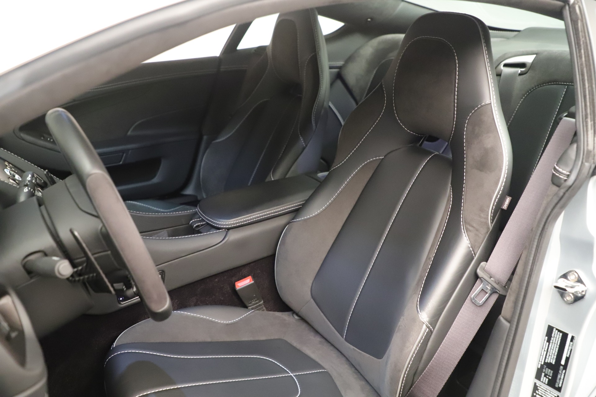Used 2014 Aston Martin Vanquish Coupe | St. Petersburg, FL