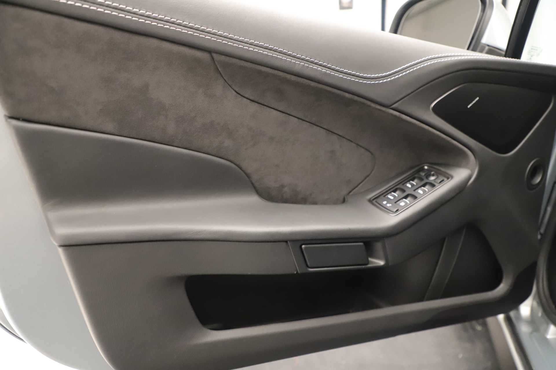 Used 2014 Aston Martin Vanquish Coupe | St. Petersburg, FL
