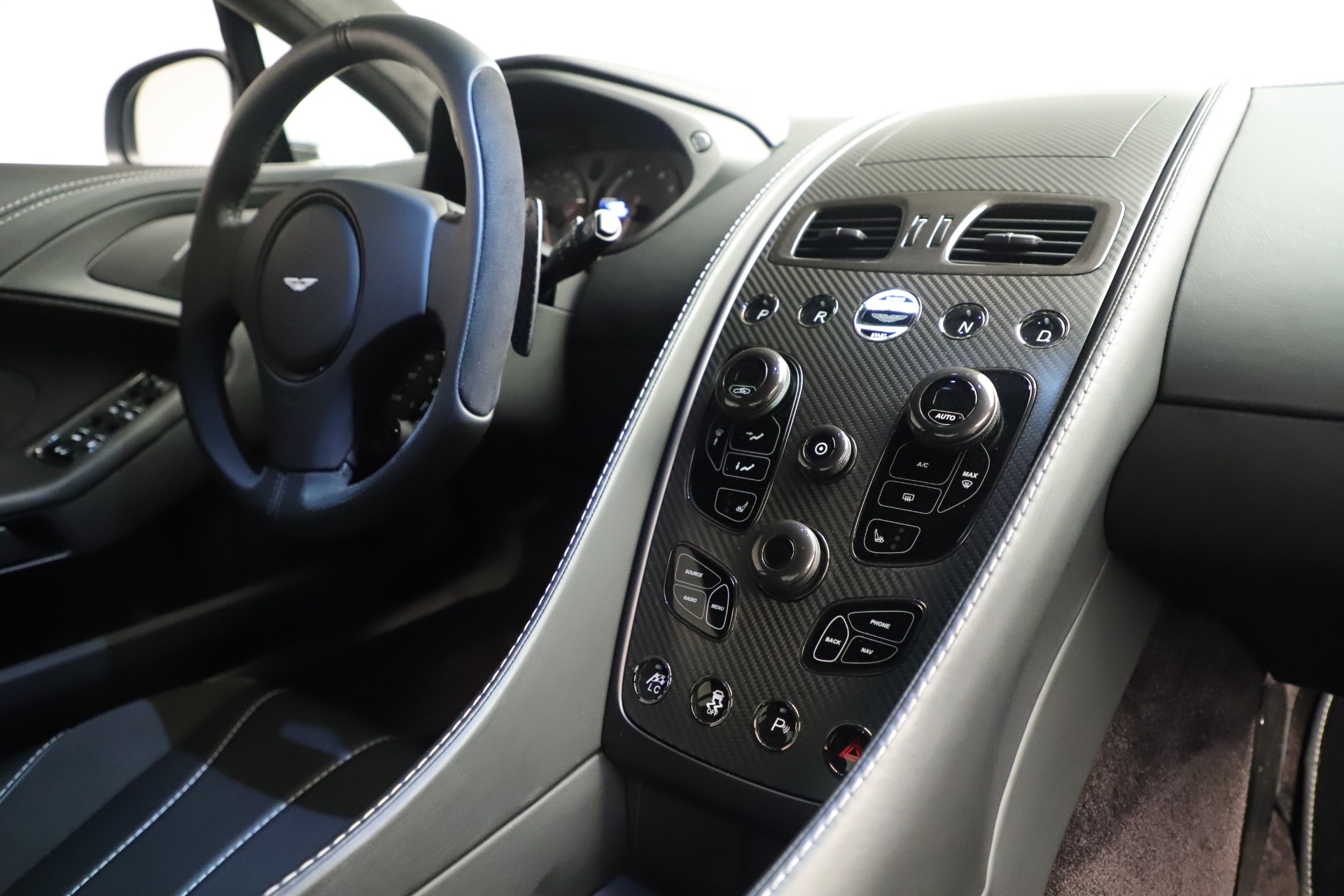 Used 2014 Aston Martin Vanquish Coupe | St. Petersburg, FL