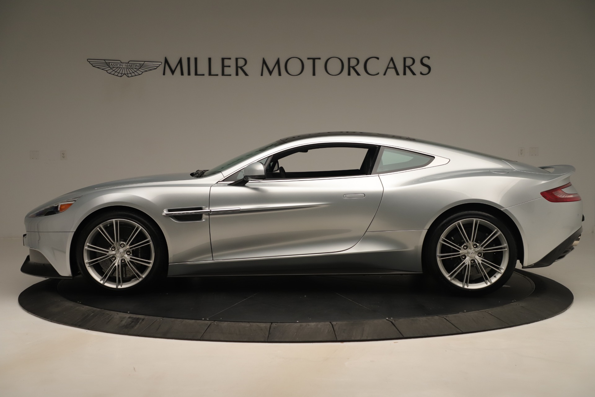 Used 2014 Aston Martin Vanquish Coupe | St. Petersburg, FL