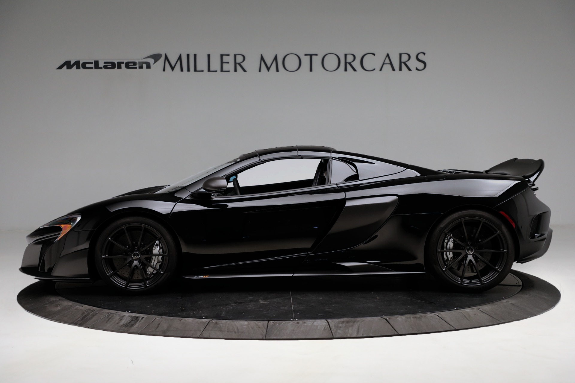 Used 2016 McLaren 675LT Spider | St. Petersburg, FL