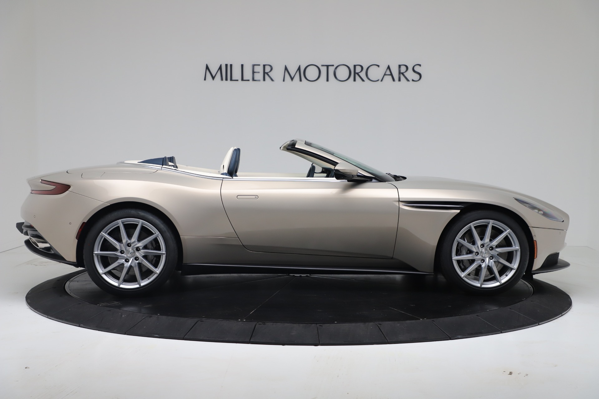 New 2020 Aston Martin DB11 Volante Convertible | St. Petersburg, FL