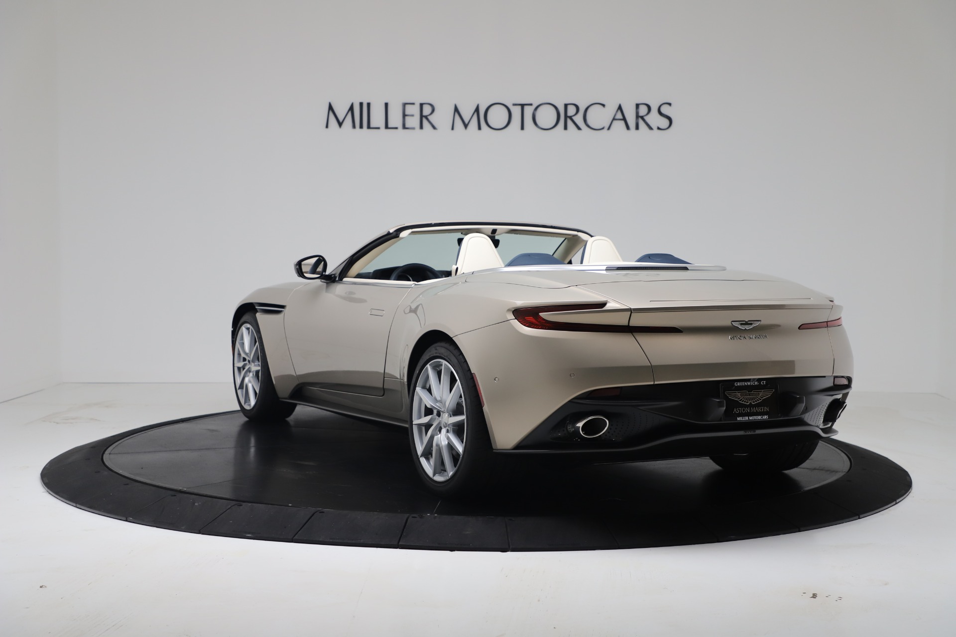 New 2020 Aston Martin DB11 Volante Convertible | St. Petersburg, FL