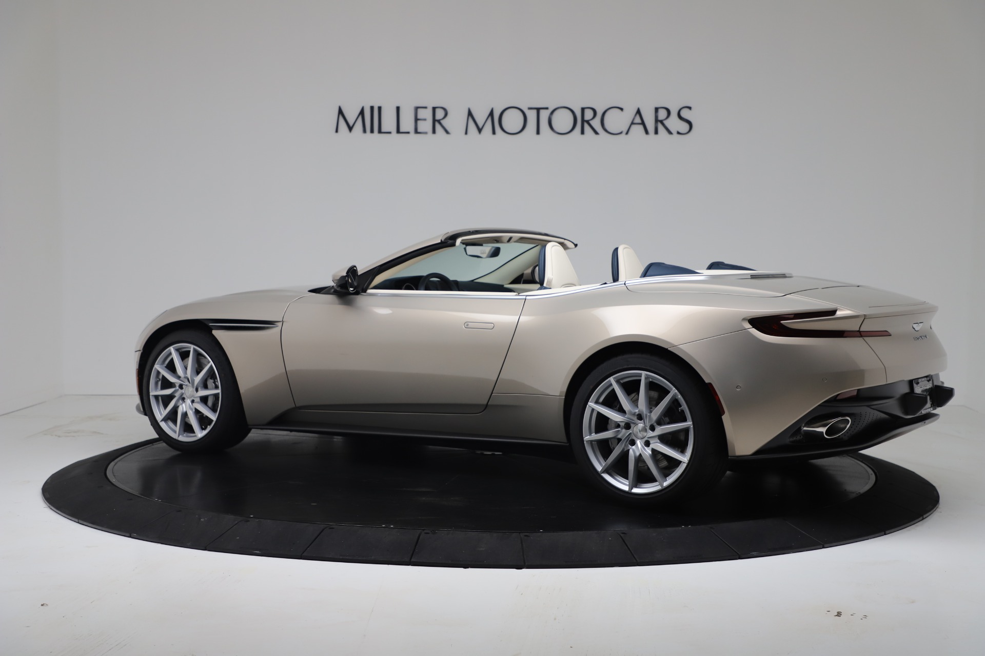 New 2020 Aston Martin DB11 Volante Convertible | St. Petersburg, FL