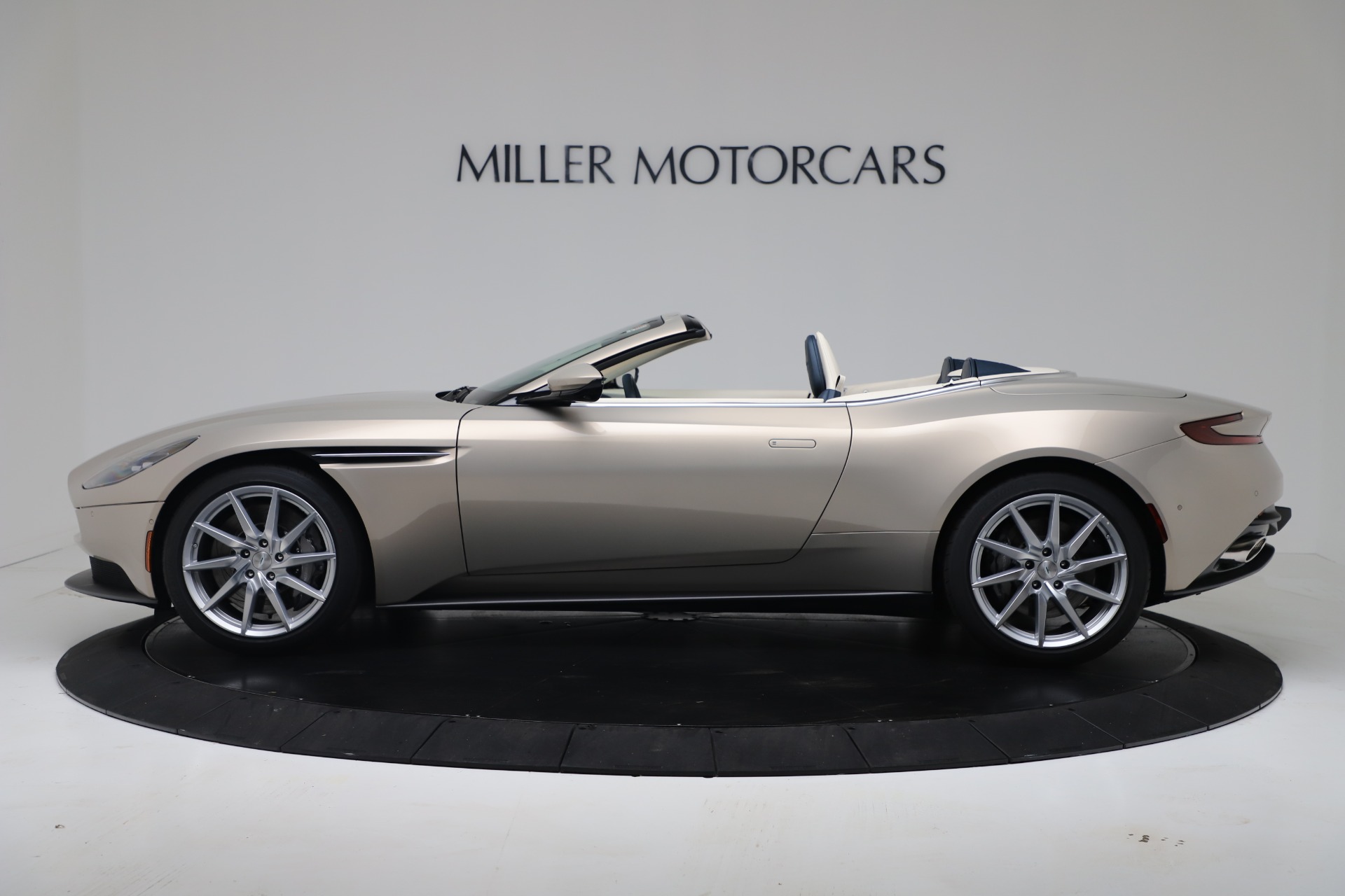 New 2020 Aston Martin DB11 Volante Convertible | St. Petersburg, FL