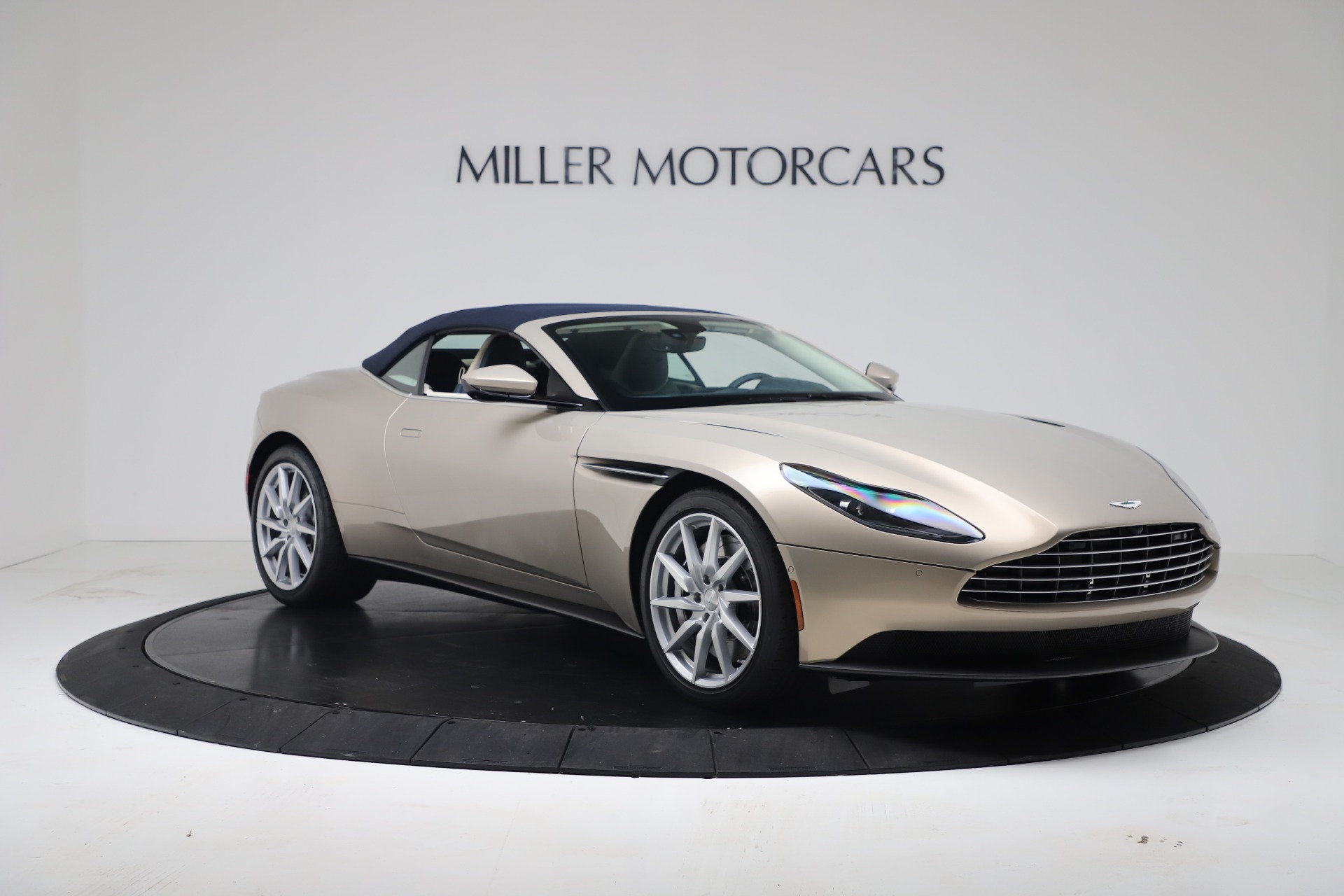 New 2020 Aston Martin DB11 Volante Convertible | St. Petersburg, FL