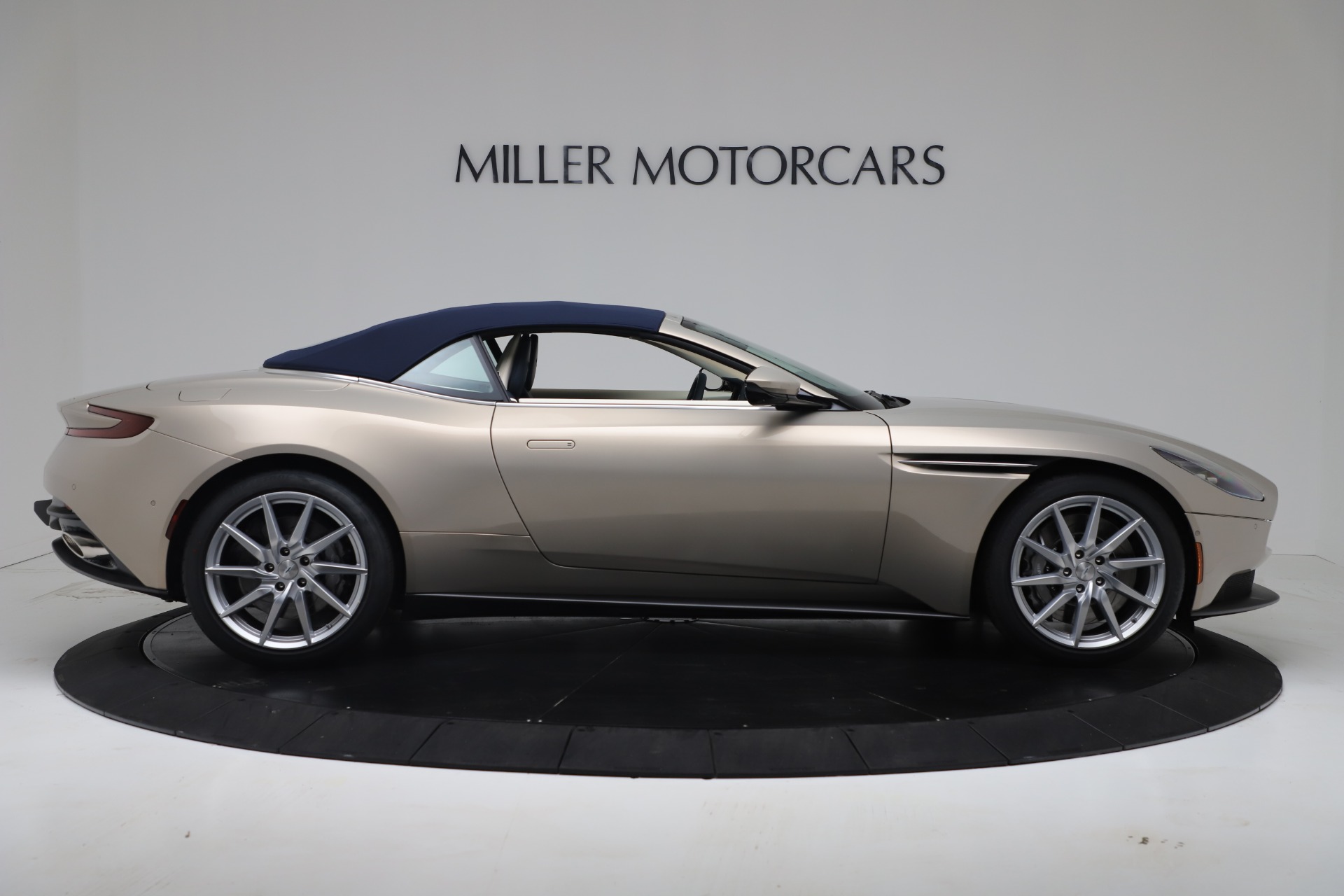 New 2020 Aston Martin DB11 Volante Convertible | St. Petersburg, FL