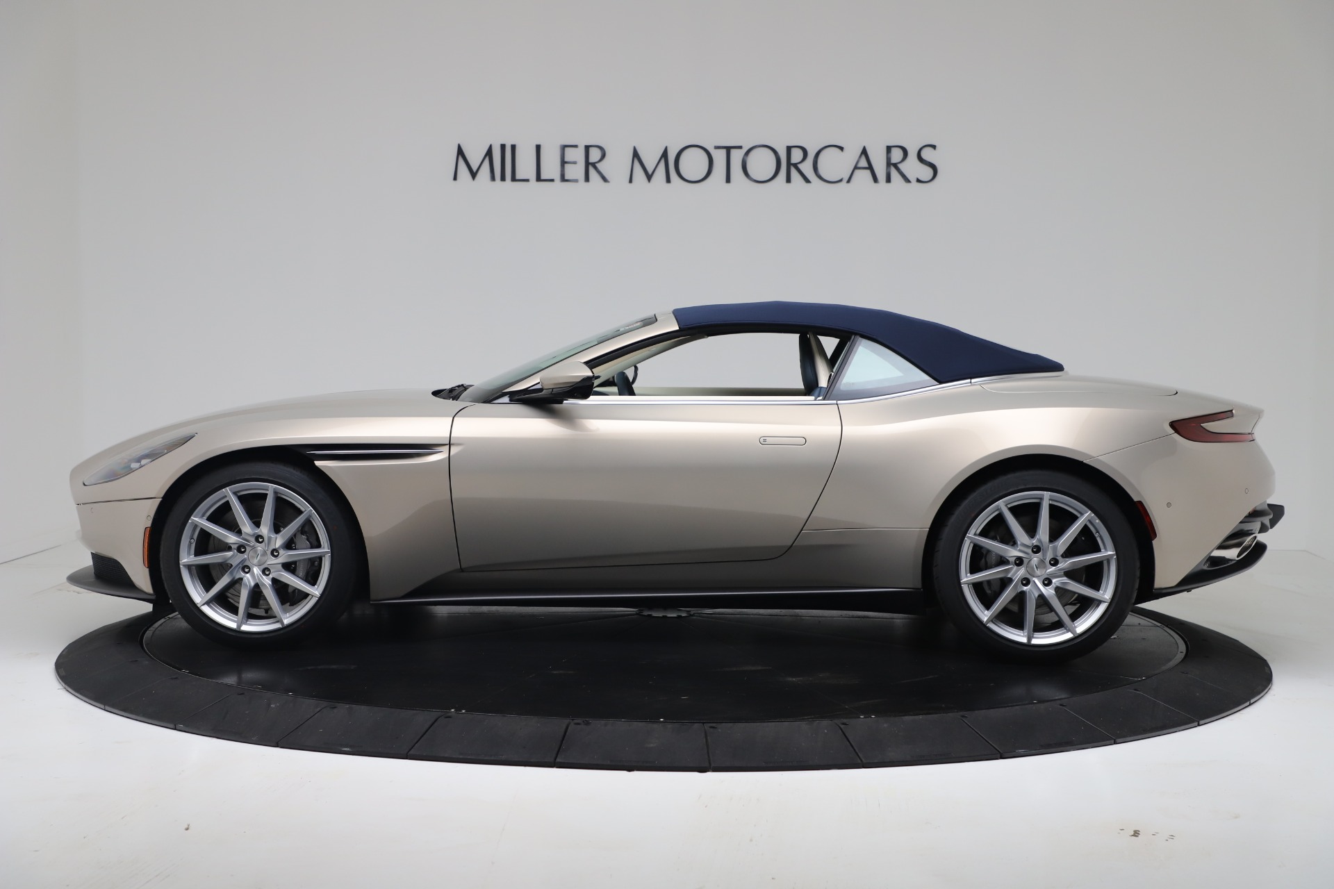New 2020 Aston Martin DB11 Volante Convertible | St. Petersburg, FL