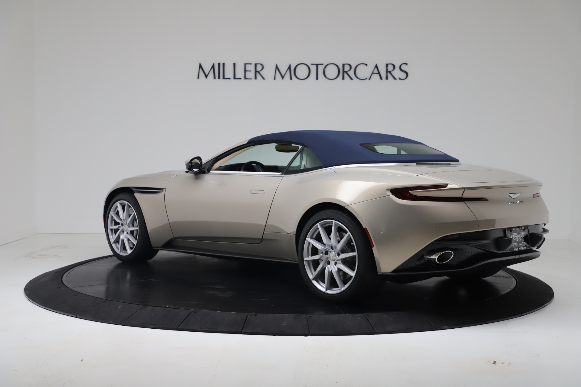 New 2020 Aston Martin DB11 Volante Convertible | St. Petersburg, FL