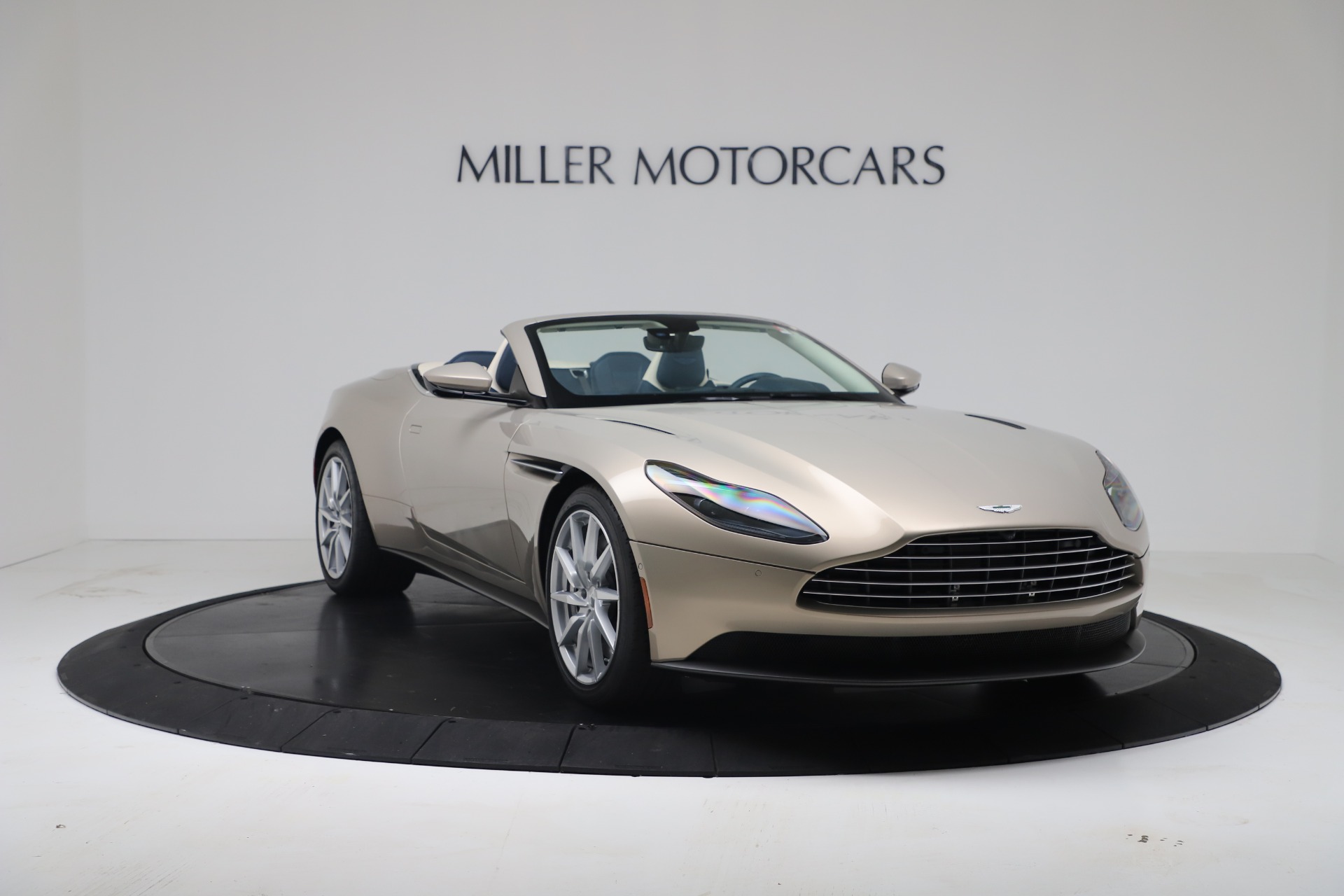 New 2020 Aston Martin DB11 Volante Convertible | St. Petersburg, FL