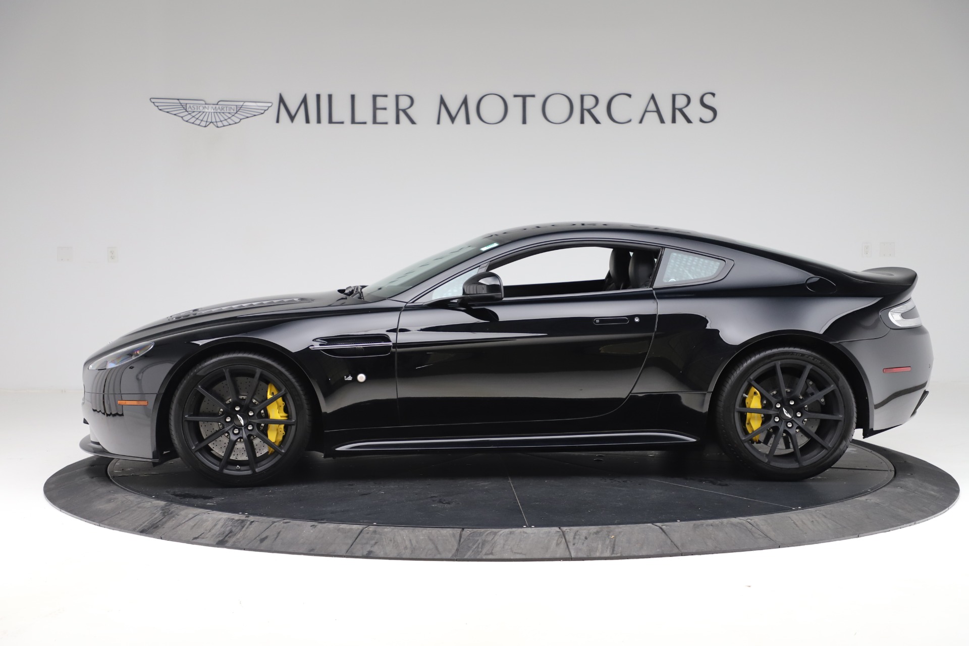 Used 2015 Aston Martin V12 Vantage S Coupe | St. Petersburg, FL