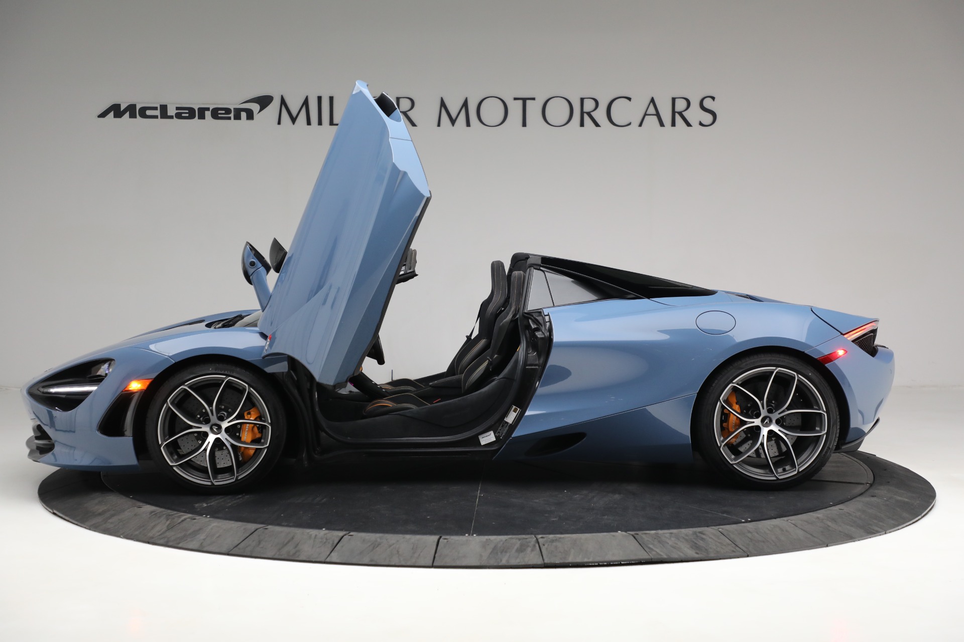 Used 2020 McLaren 720S Spider Performance | St. Petersburg, FL