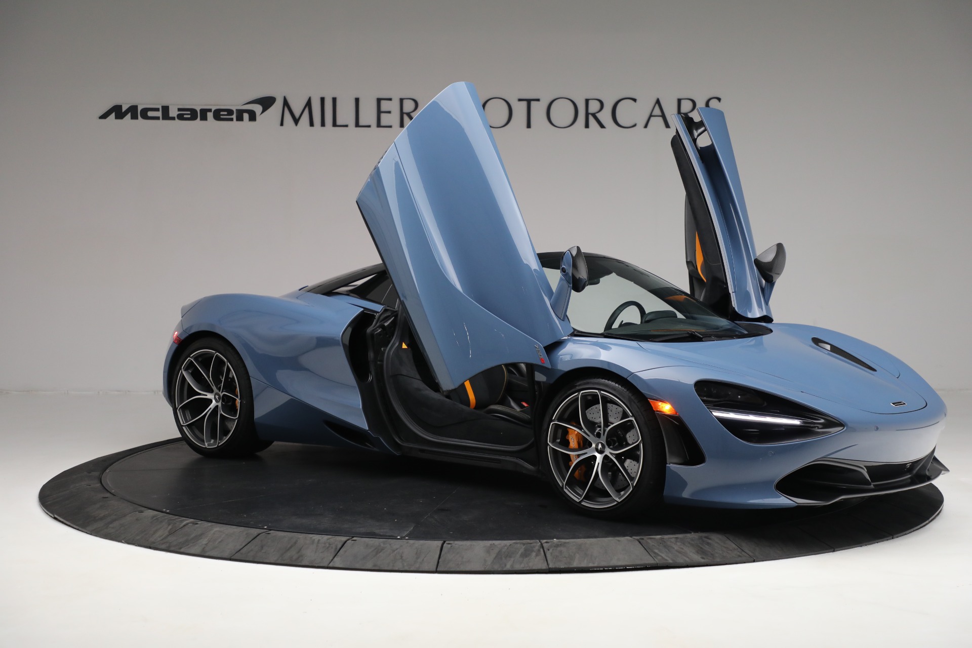 Used 2020 McLaren 720S Spider Performance | St. Petersburg, FL