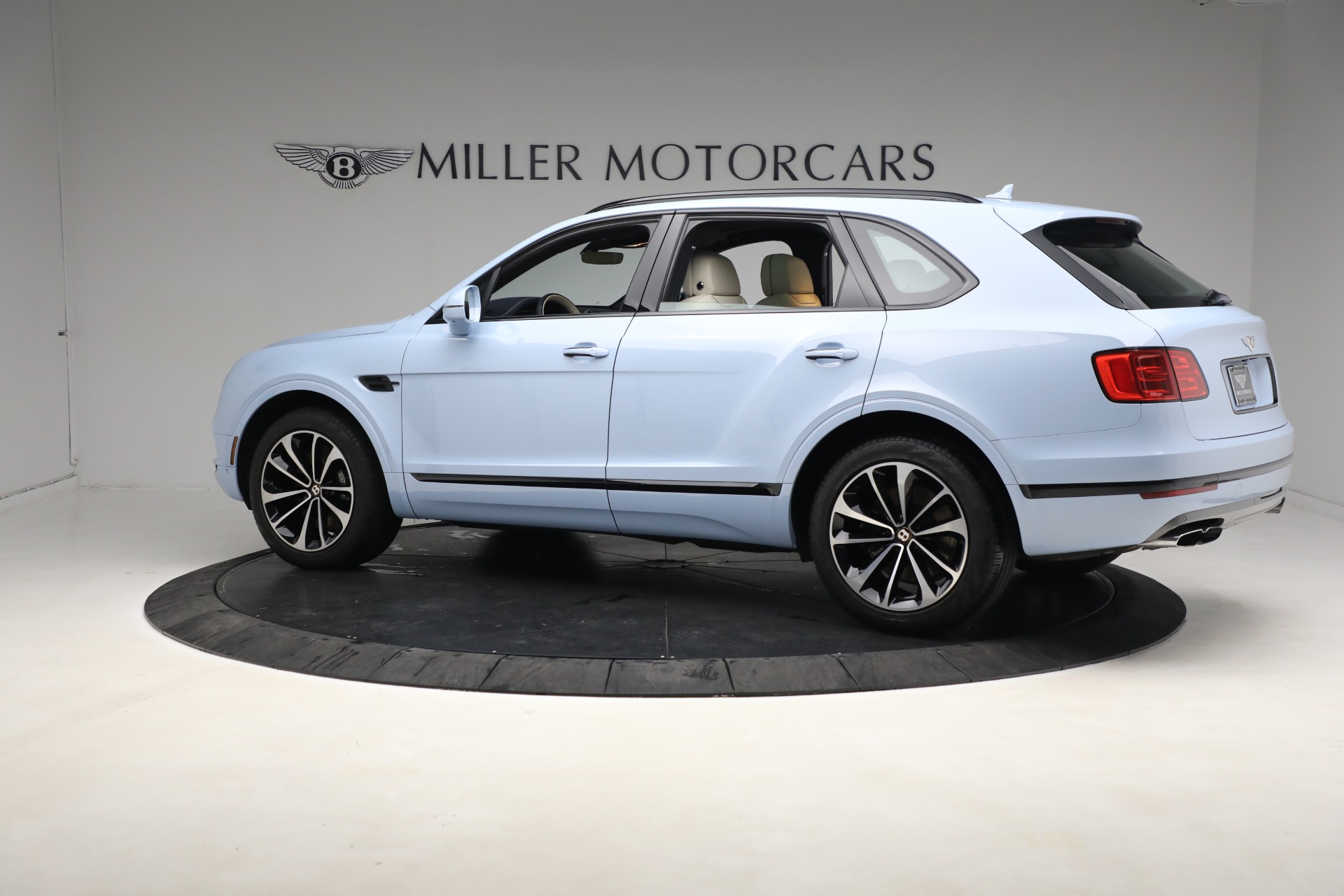 Used 2020 Bentley Bentayga V8 | St. Petersburg, FL