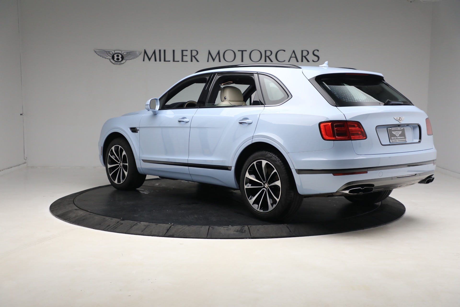 Used 2020 Bentley Bentayga V8 | St. Petersburg, FL