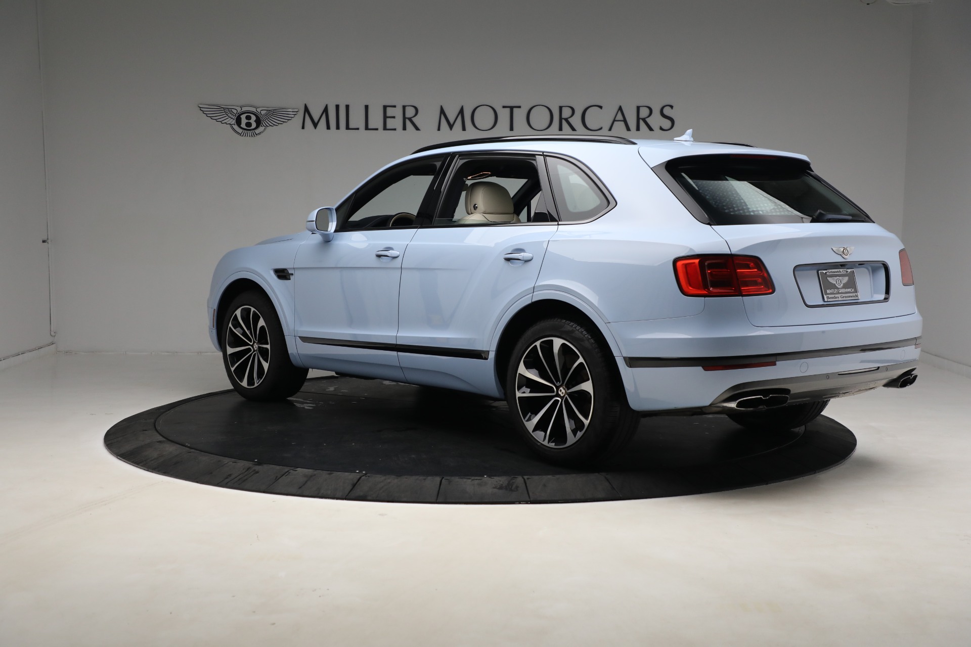 Used 2020 Bentley Bentayga V8 | St. Petersburg, FL