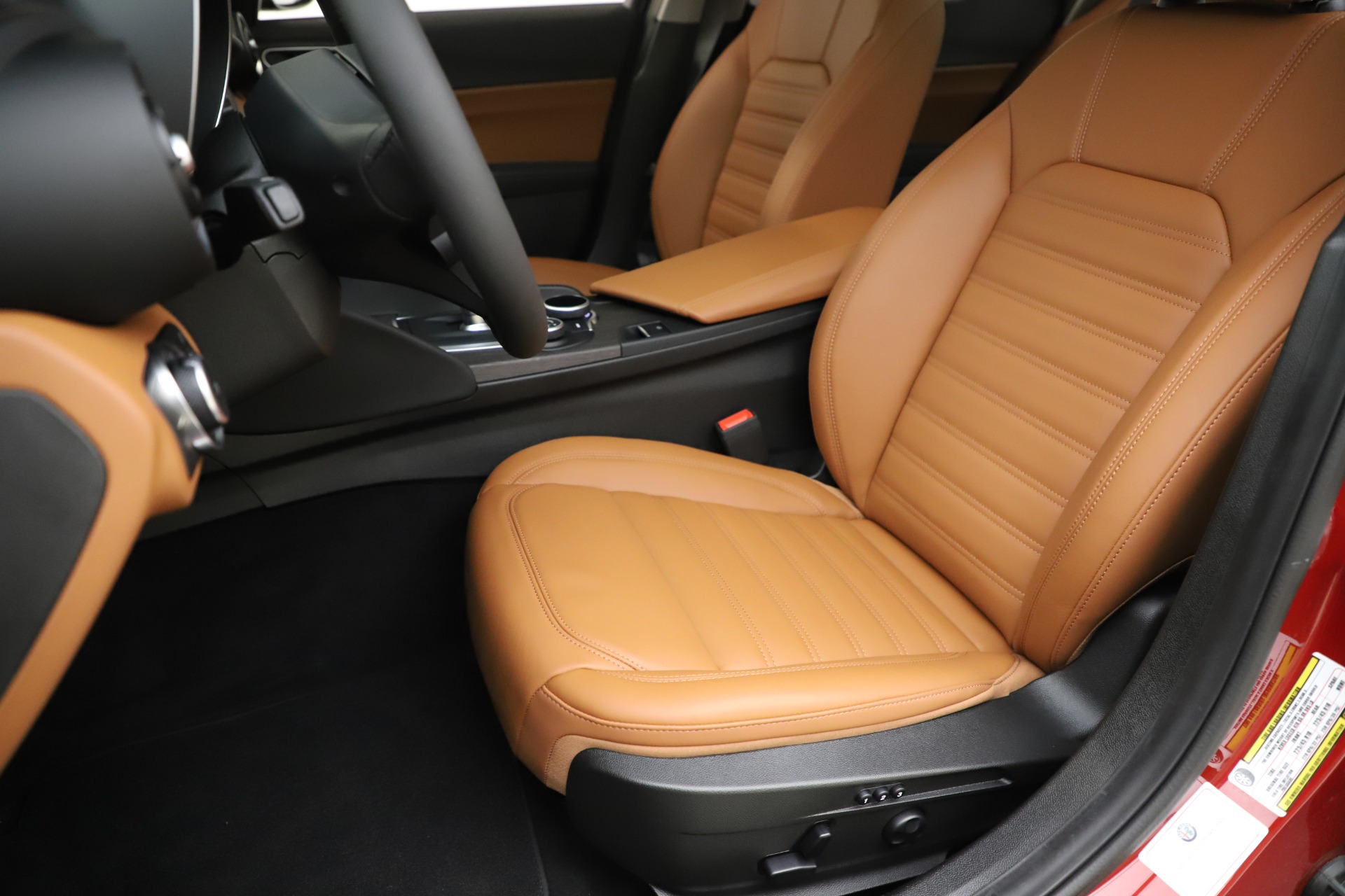 New 2019 Alfa Romeo Giulia Ti Lusso Q4 | St. Petersburg, FL