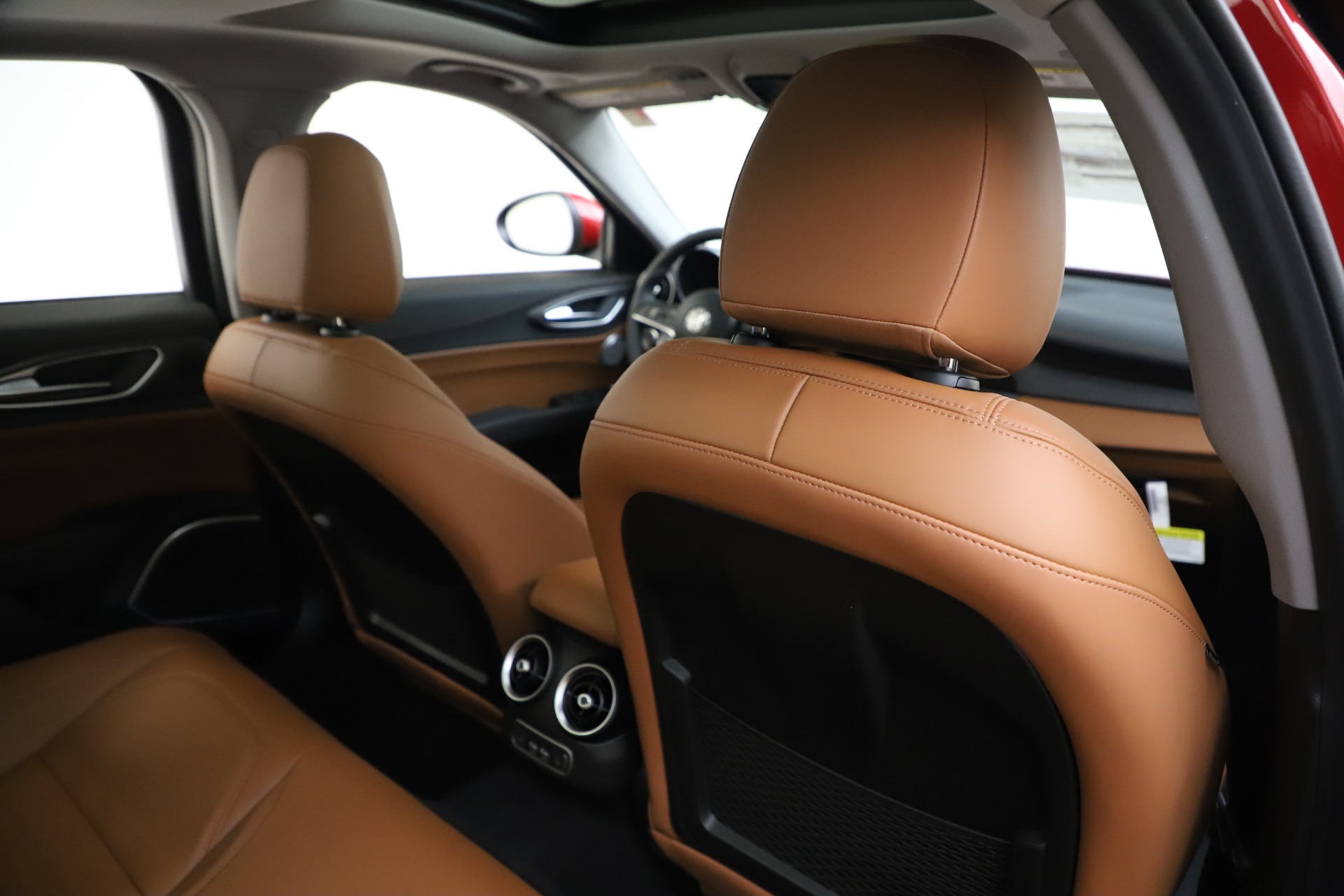 New 2019 Alfa Romeo Giulia Ti Lusso Q4 | St. Petersburg, FL