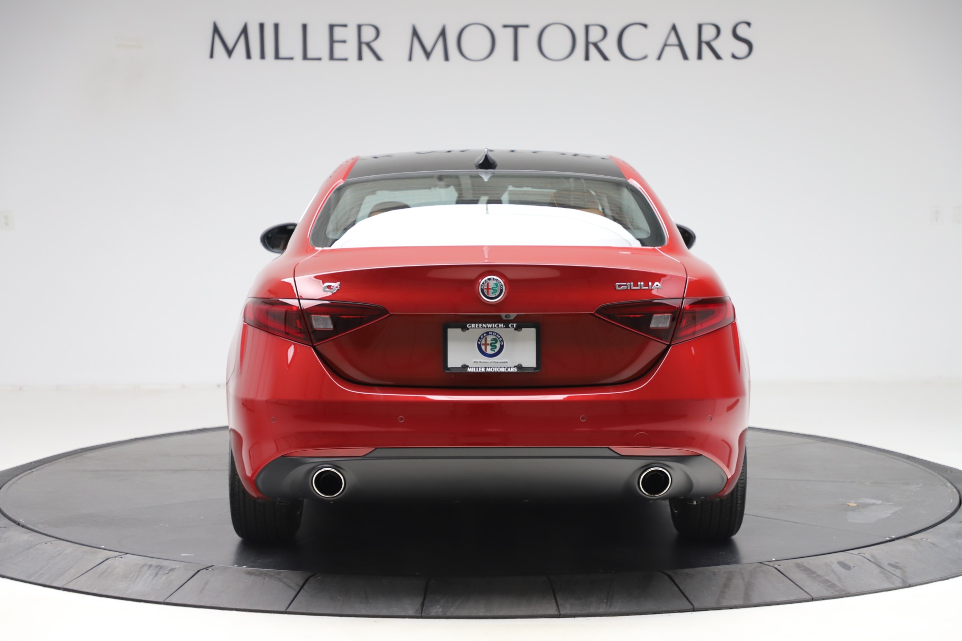 New 2019 Alfa Romeo Giulia Ti Lusso Q4 | St. Petersburg, FL