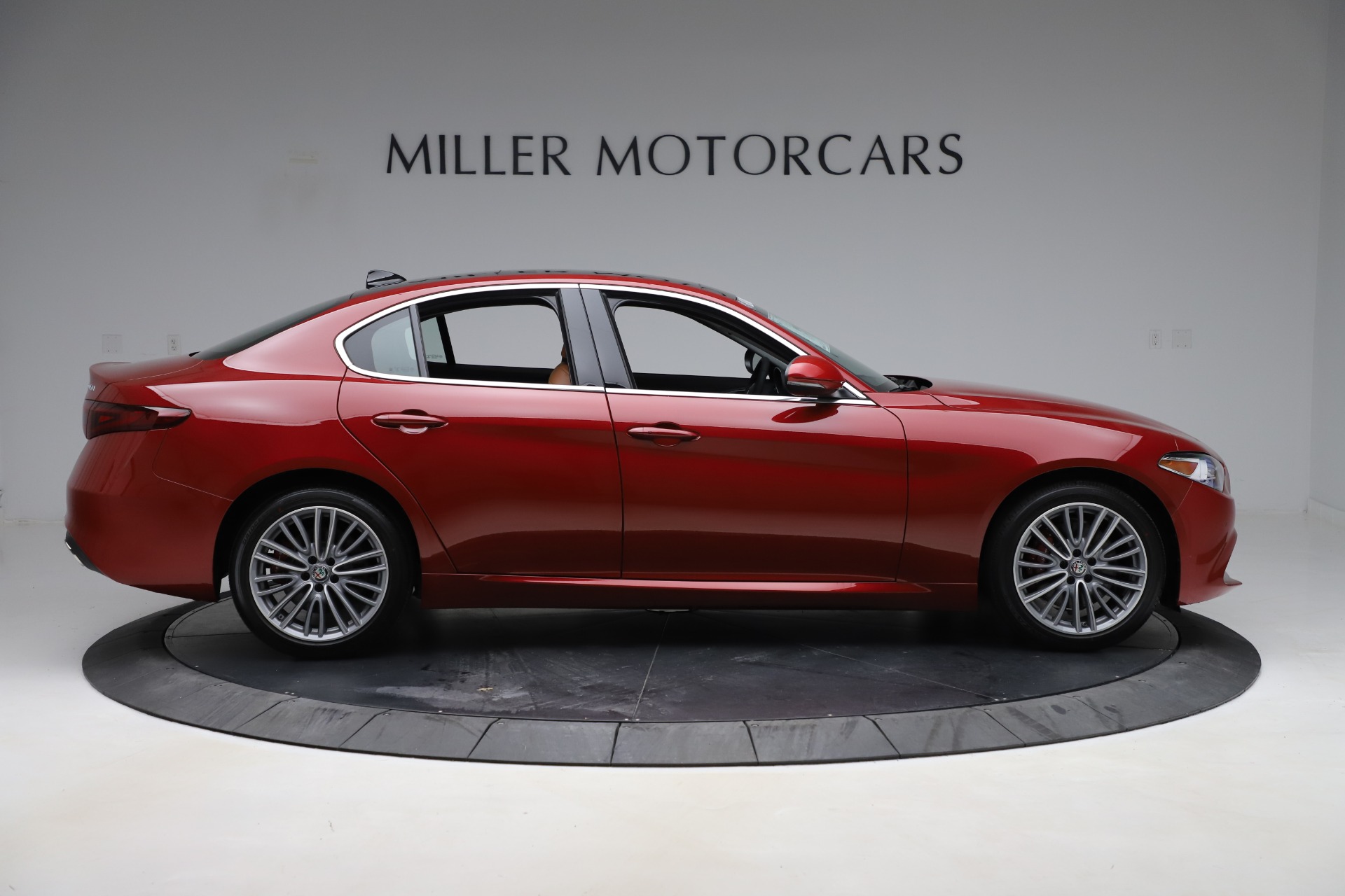 New 2019 Alfa Romeo Giulia Ti Lusso Q4 | St. Petersburg, FL
