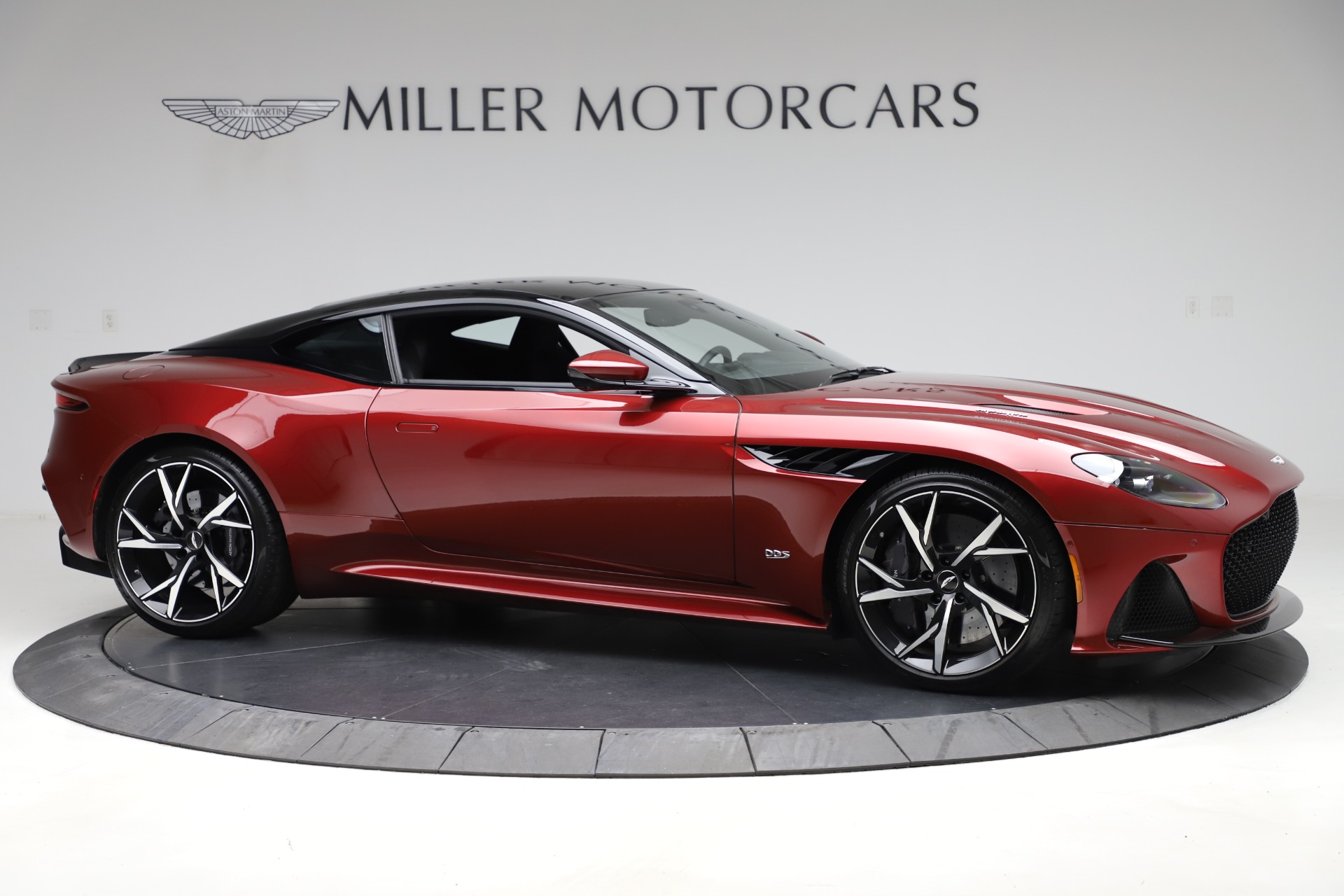 Used 2019 Aston Martin DBS Superleggera Coupe | St. Petersburg, FL