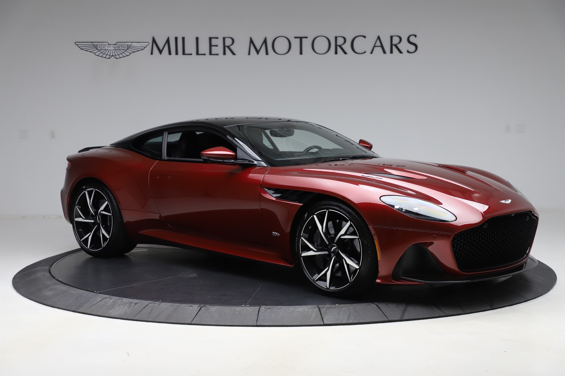 Used 2019 Aston Martin DBS Superleggera Coupe | St. Petersburg, FL