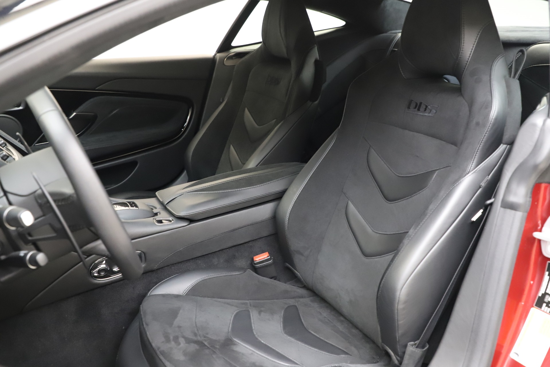 Used 2019 Aston Martin DBS Superleggera Coupe | St. Petersburg, FL