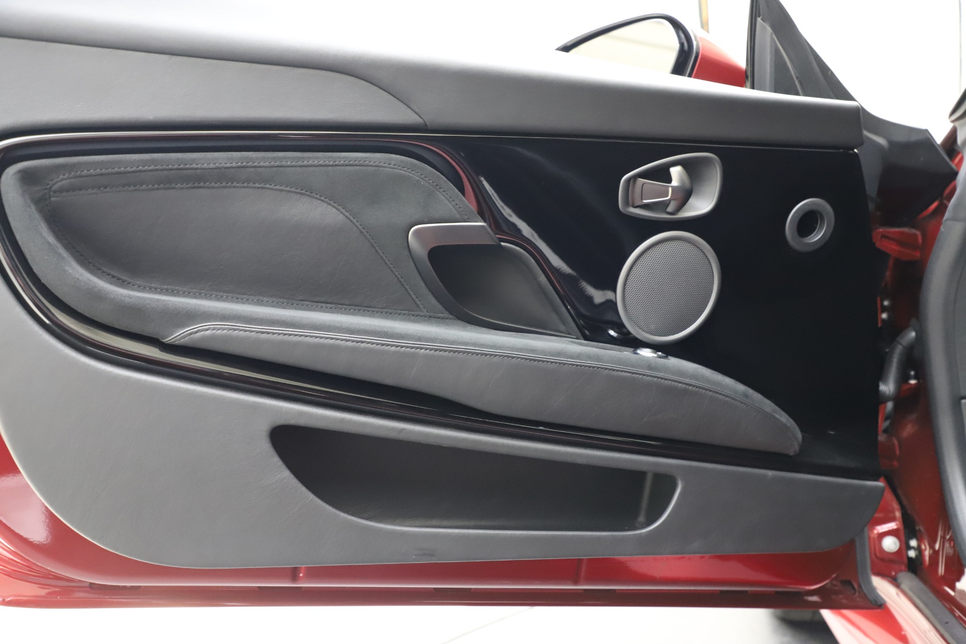 Used 2019 Aston Martin DBS Superleggera Coupe | St. Petersburg, FL