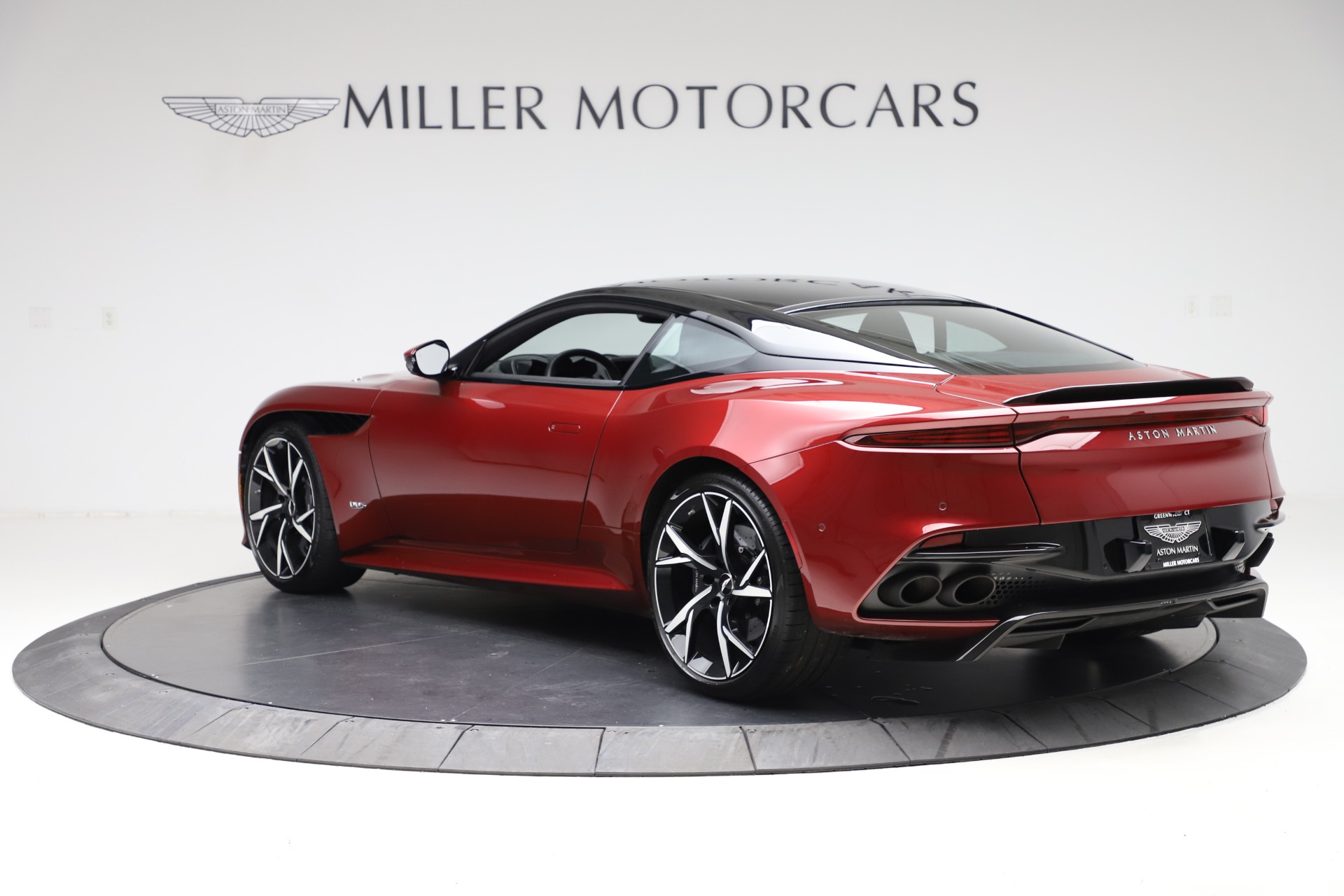 Used 2019 Aston Martin DBS Superleggera Coupe | St. Petersburg, FL