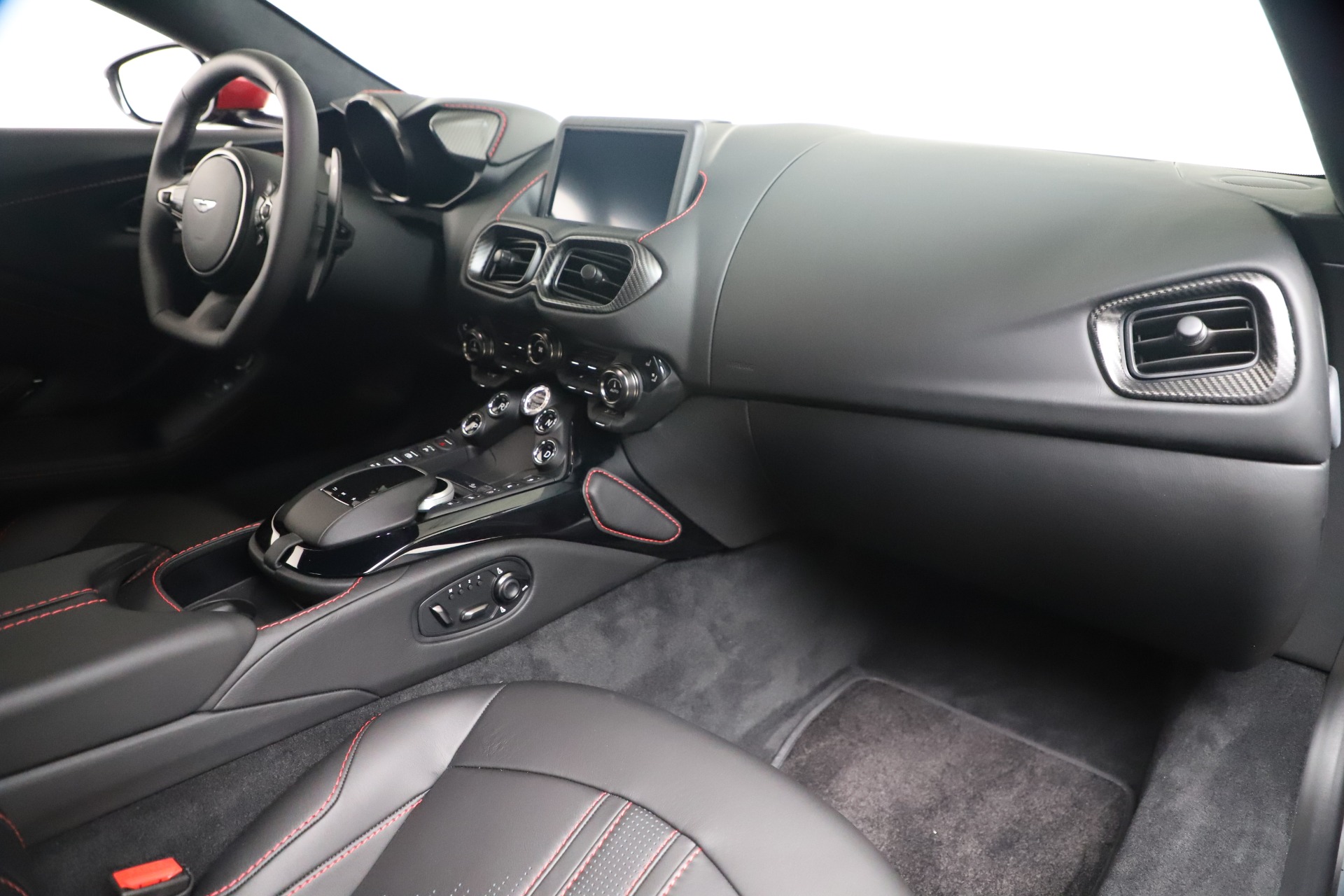 New 2020 Aston Martin Vantage Coupe | St. Petersburg, FL