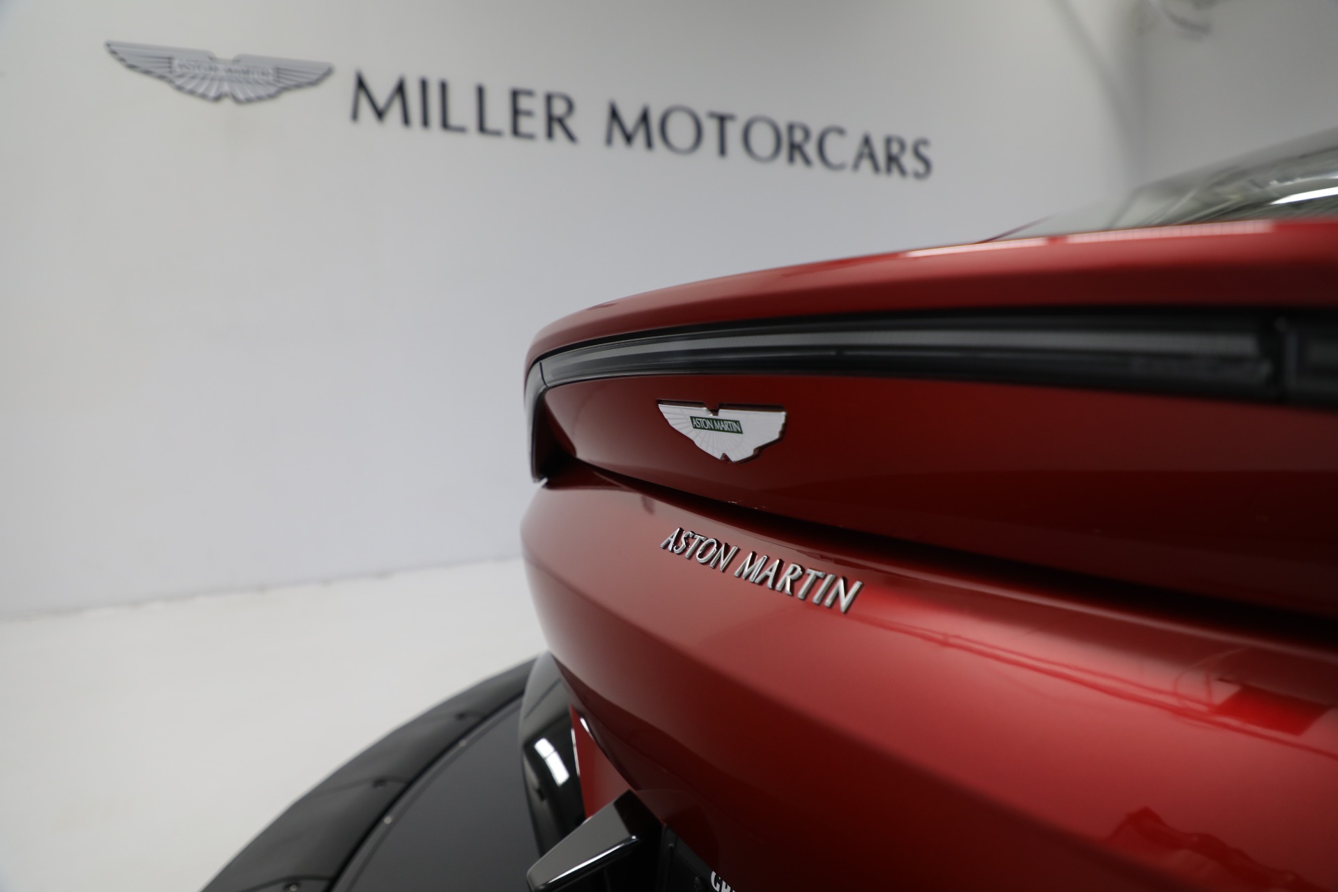 New 2020 Aston Martin Vantage Coupe | St. Petersburg, FL