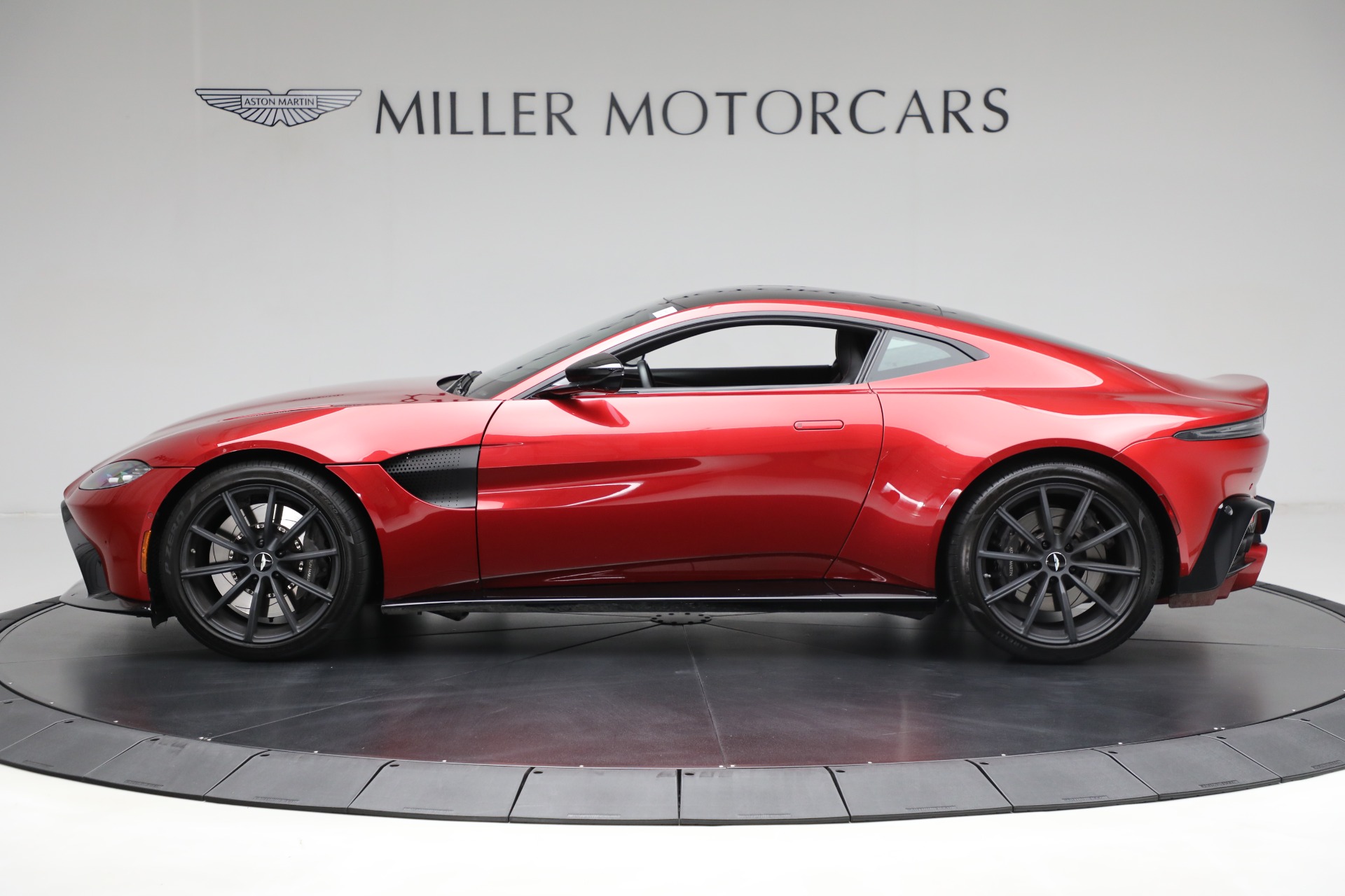 New 2020 Aston Martin Vantage Coupe | St. Petersburg, FL