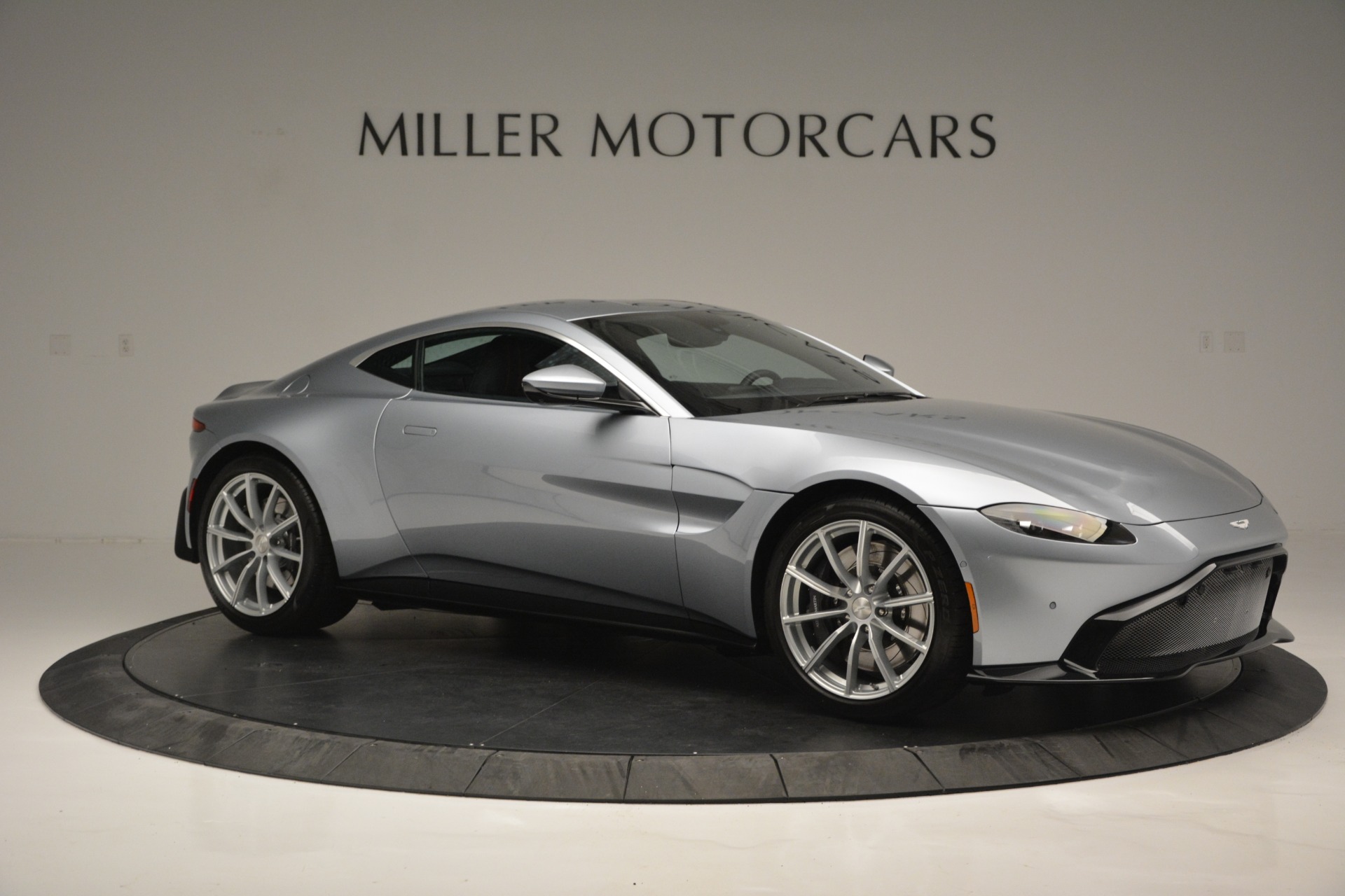 Used 2019 Aston Martin Vantage Coupe | St. Petersburg, FL