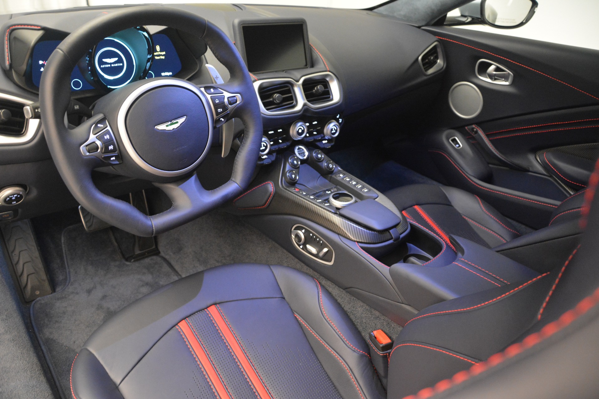 Used 2019 Aston Martin Vantage Coupe | St. Petersburg, FL