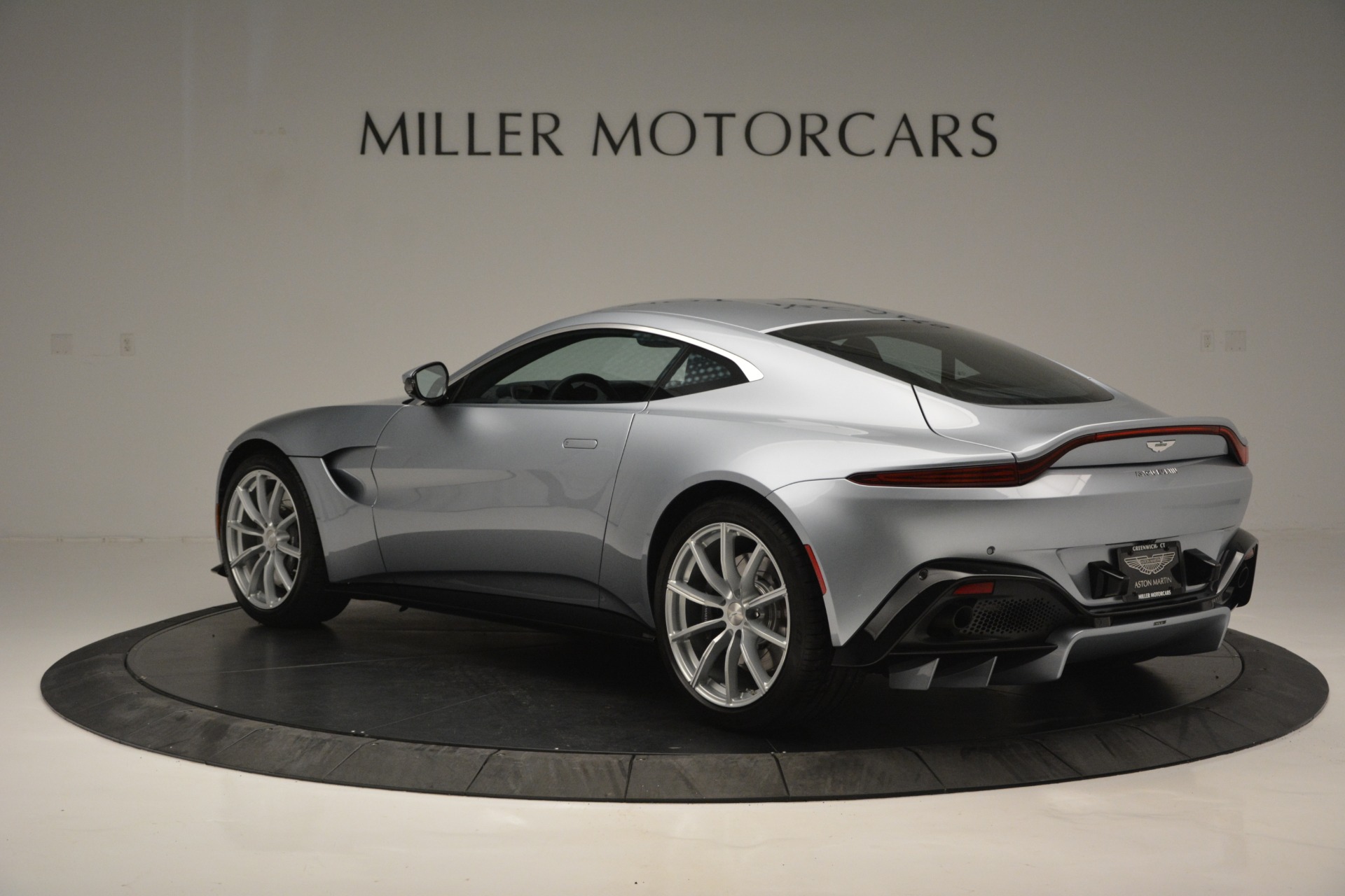 Used 2019 Aston Martin Vantage Coupe | St. Petersburg, FL