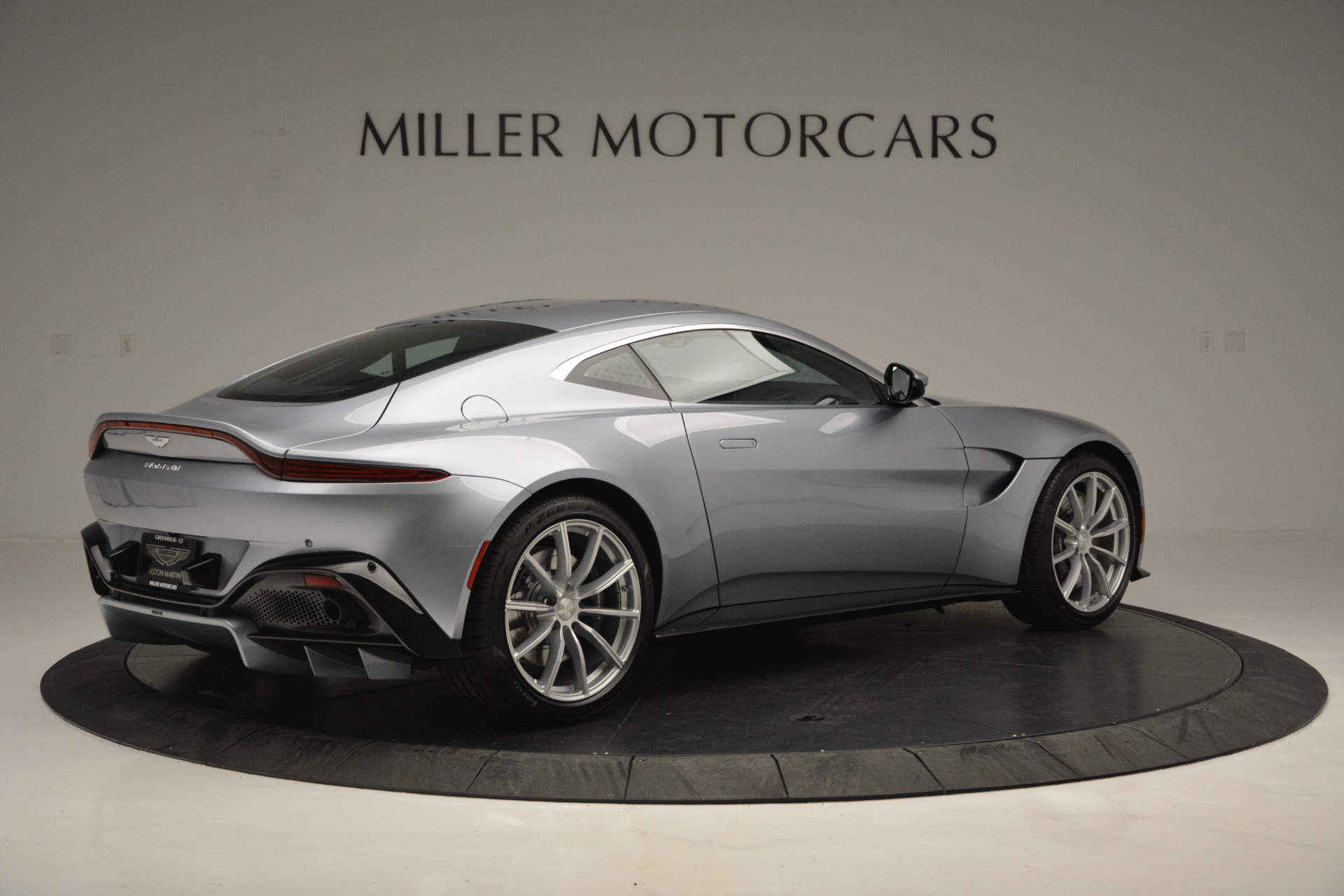 Used 2019 Aston Martin Vantage Coupe | St. Petersburg, FL