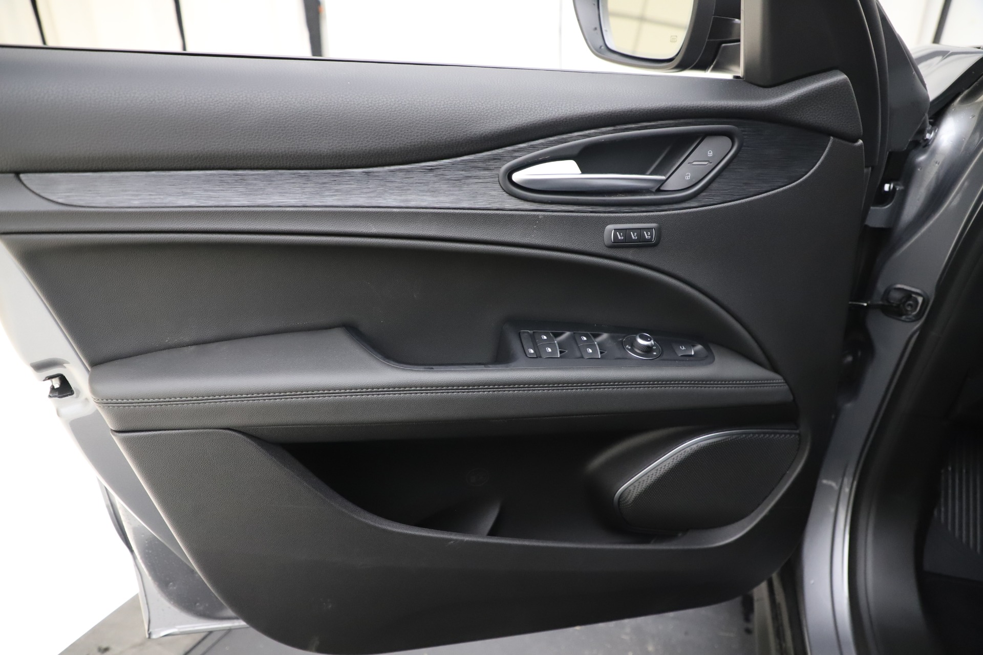Used 2020 Alfa Romeo Stelvio Q4 | St. Petersburg, FL